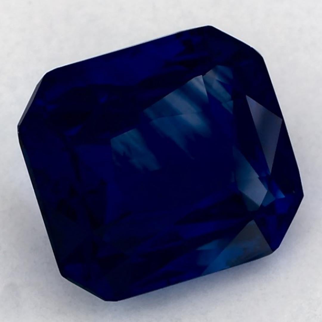 Ein sehr wertvoller September-Geburtsstein mit einer bezaubernden blauen Farbe. Man glaubt, dass sie dem Leben Glück und Reichtum bringen.

Entdecken Sie die lebendige Kollektion von Smaragden, Rubinen und Saphiren in unserem Geschäft, die als lose
