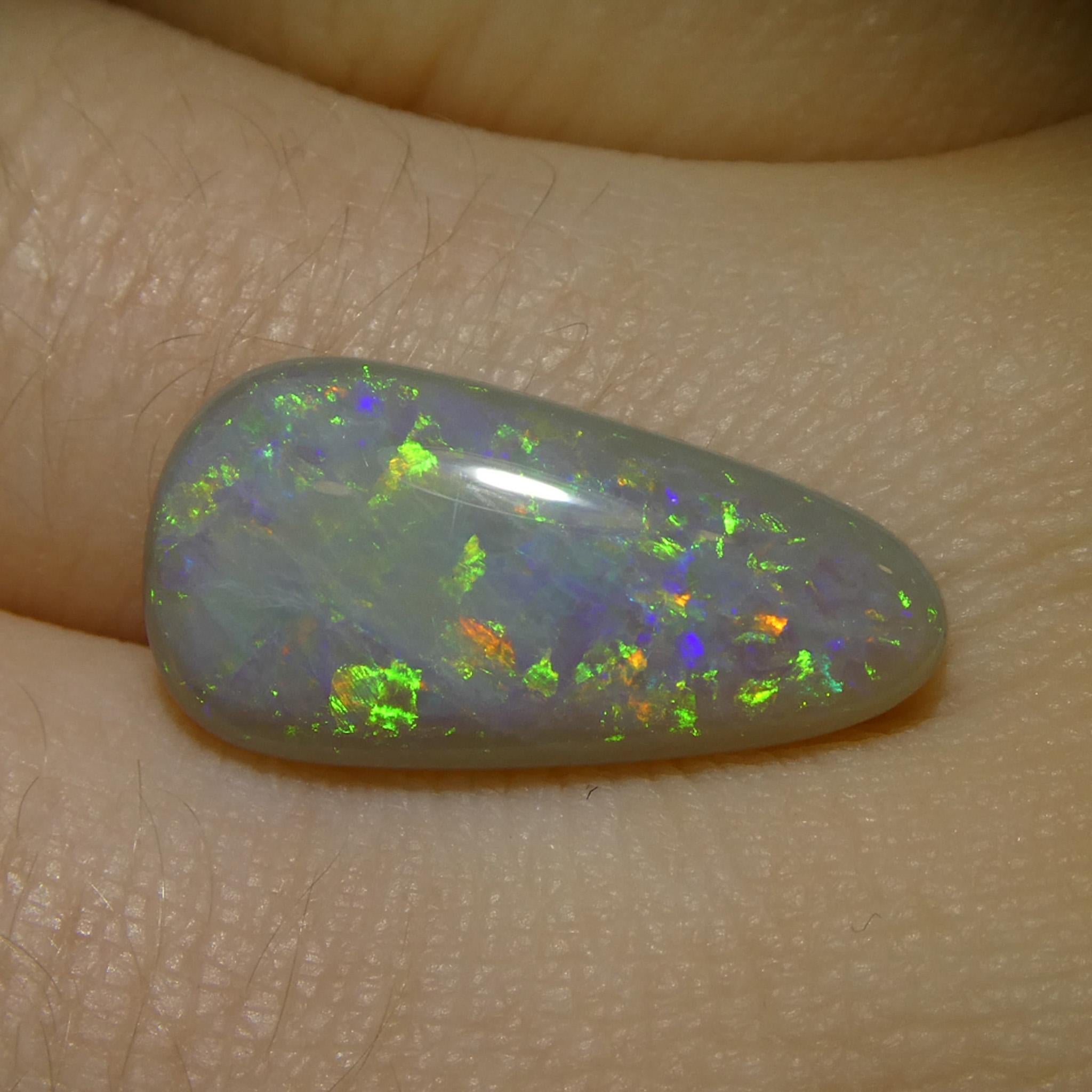 4,74 ct Ópalo gris cabujón libre de Australia en venta 8