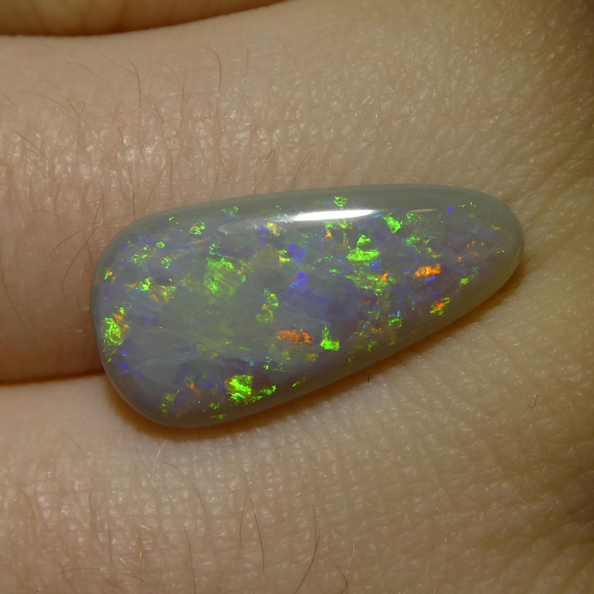 4,74 ct Ópalo gris cabujón libre de Australia en venta 9