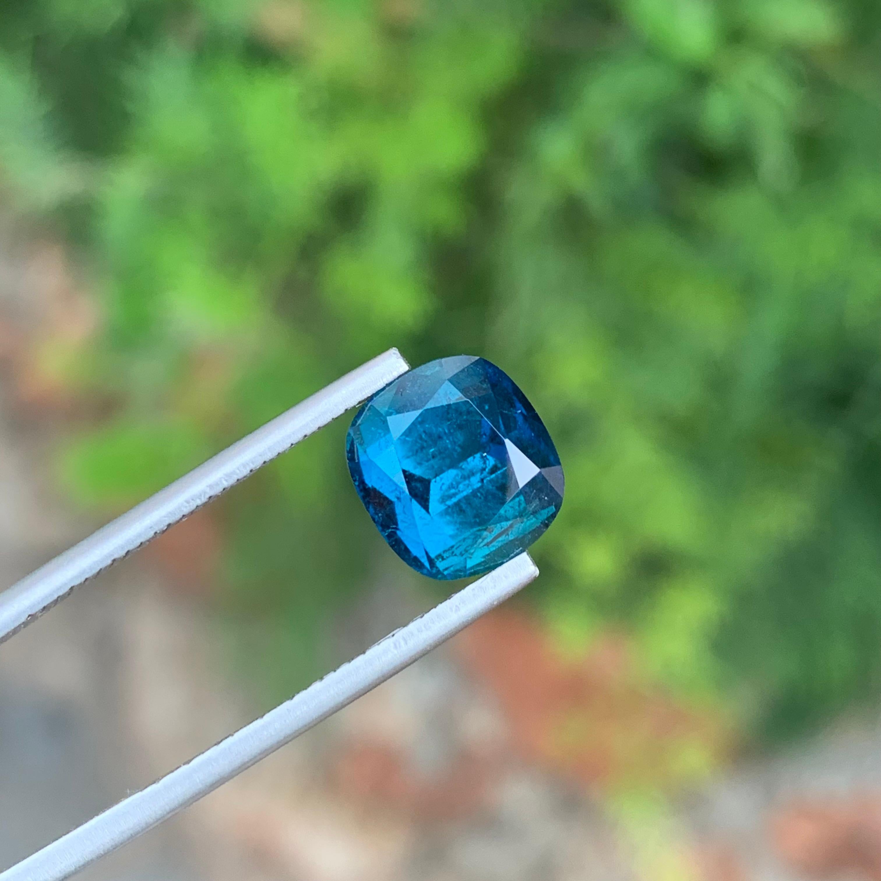 Women's or Men's 4.75 Carat Adorable Natural Loose Indicolite Tourmaline Cushion Shape Gemstone For Sale