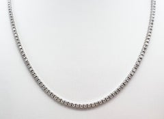 Collar Tenis de Diamantes de 4,75 Quilates con Diamantes Redondos en Cadena de Oro Blanco