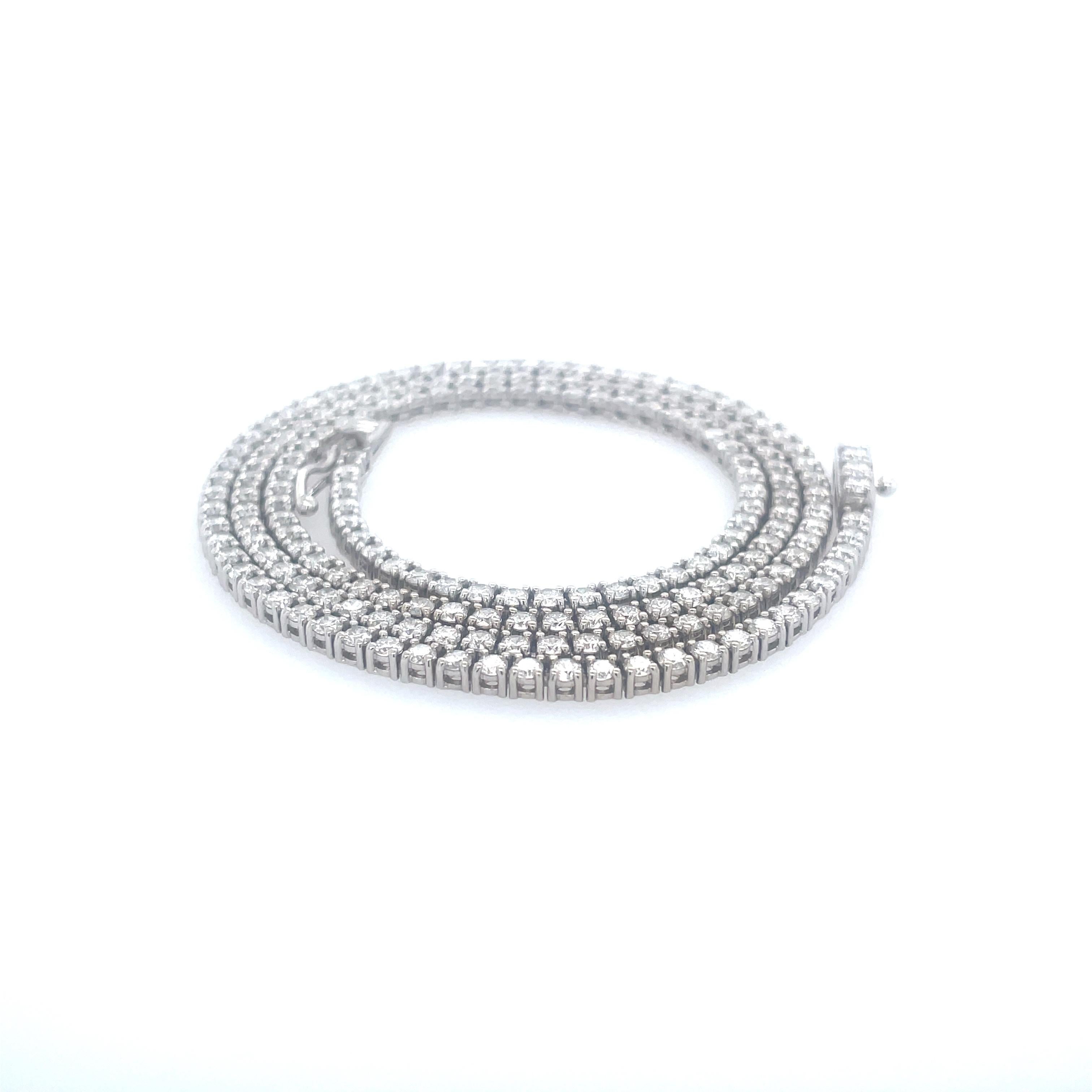 4.75 Carat Diamond Tennis Necklace with Round Diamonds in White Gold Chain For Sale 1