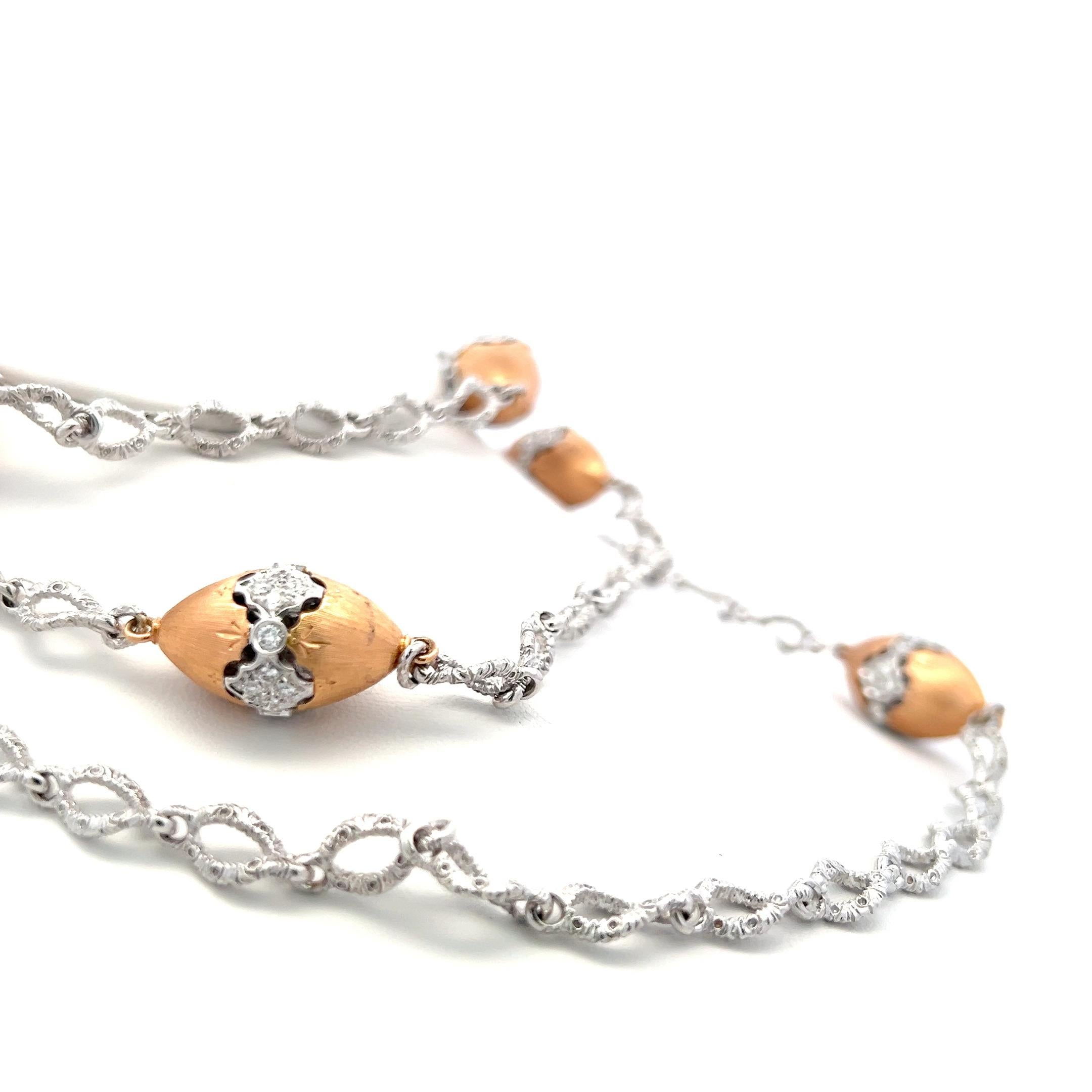 Donna Collana con diamanti bicolore in oro 18 carati da 4,75 carati G VS1 con maglie testurizzate in vendita