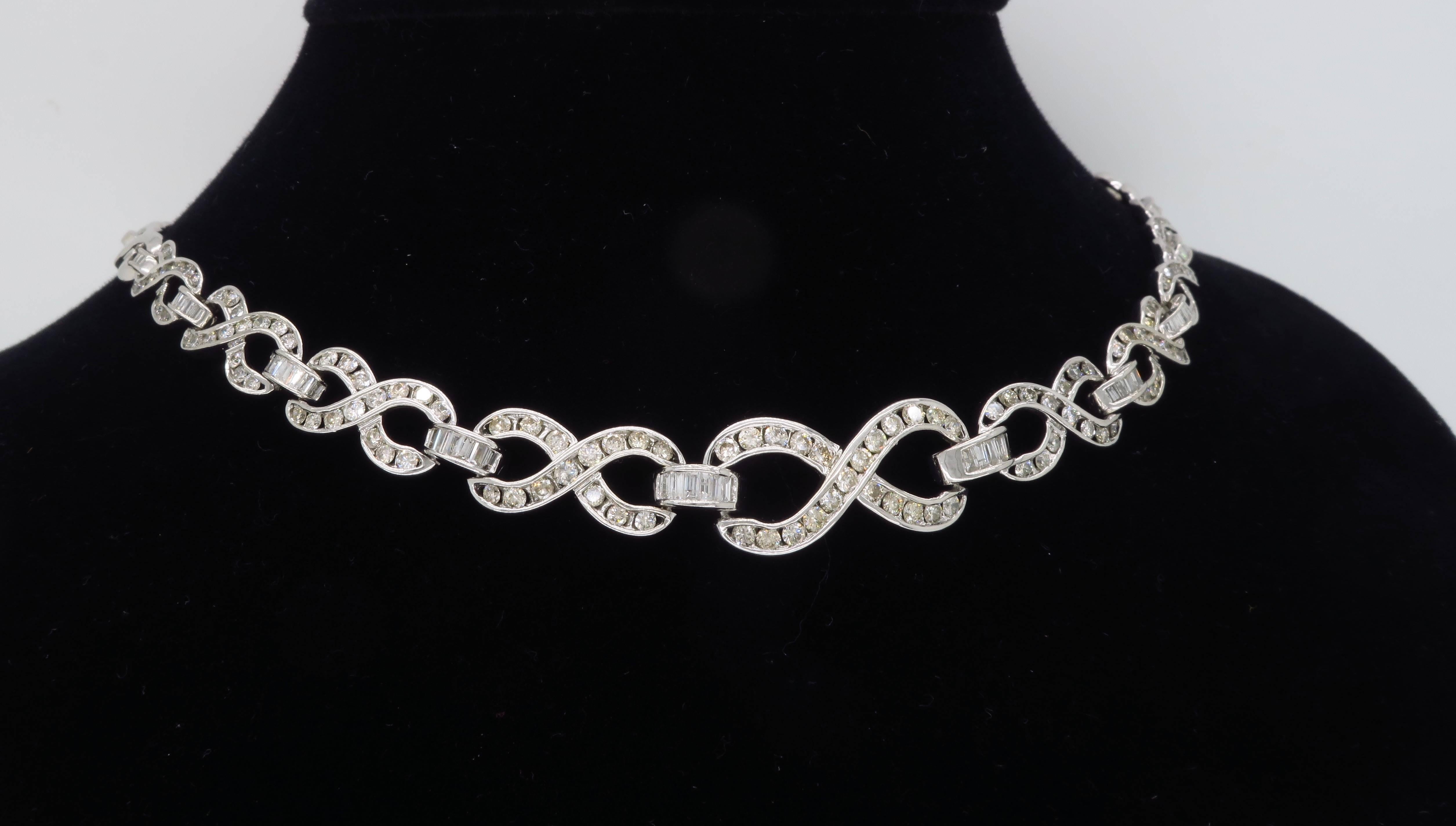 4.75 Carat Infinity Style Diamond Necklace 4