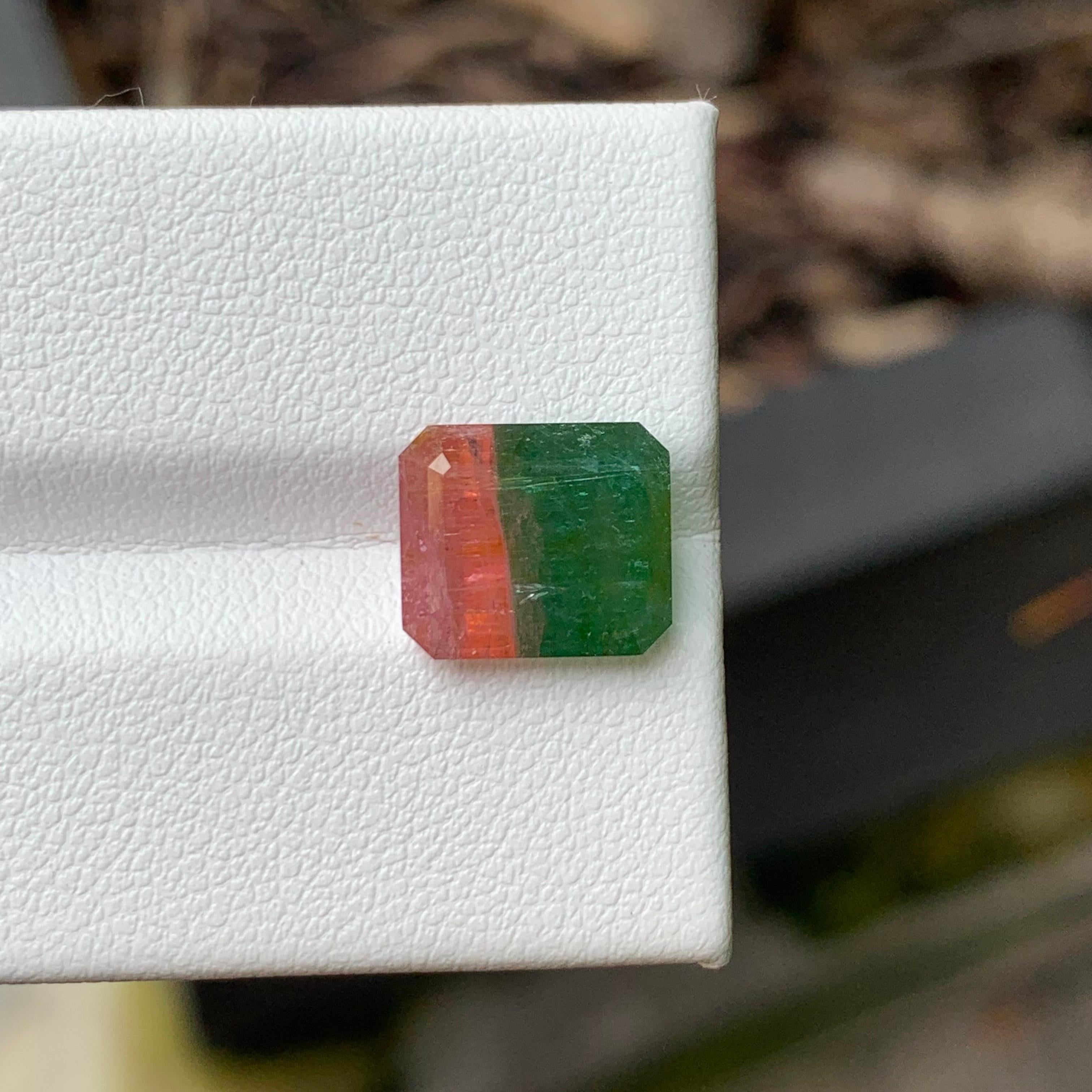 4.75 Carat Natural Loose Bi Colour Tourmaline Emerald Shape Gemstone For Sale 4