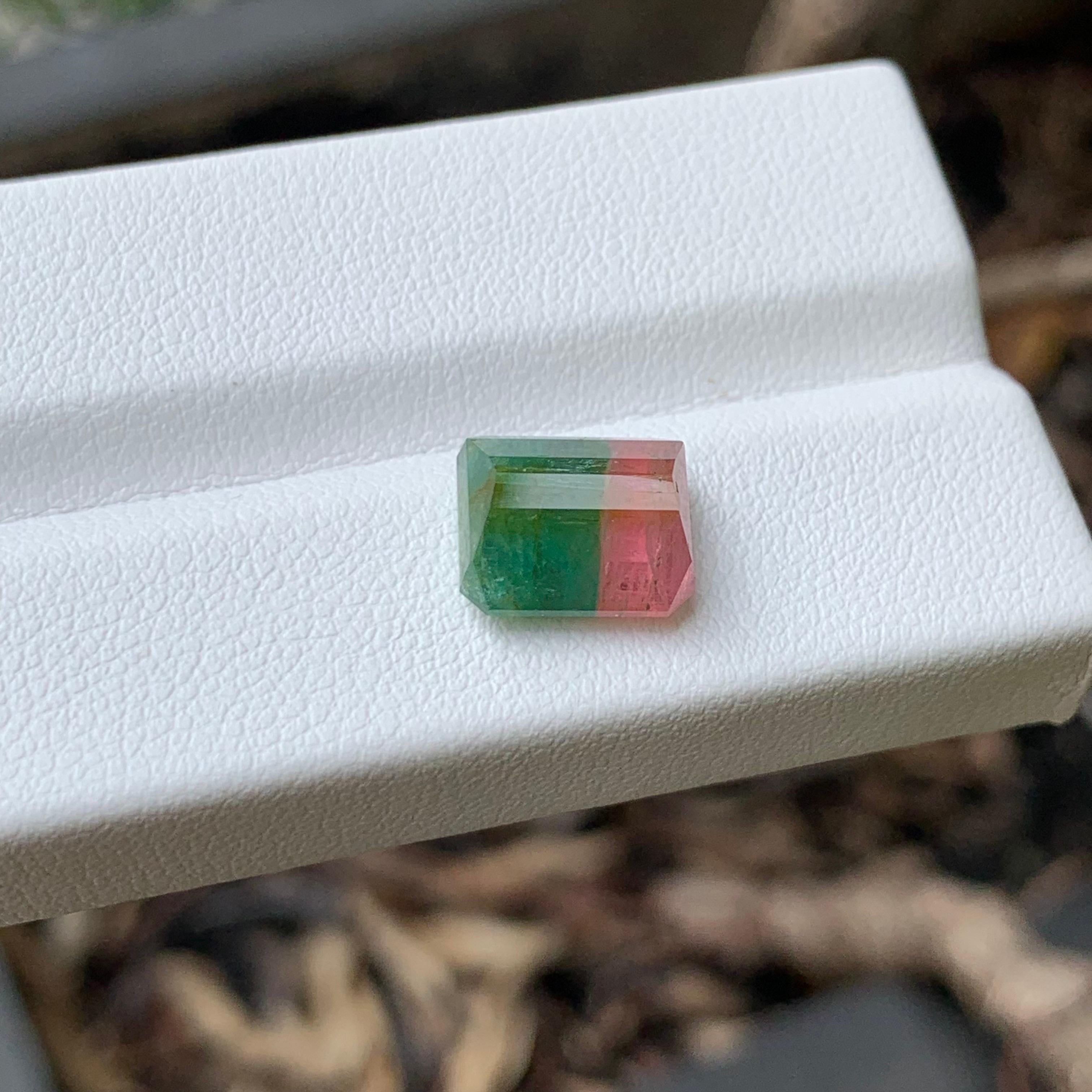 4.75 Carat Natural Loose Bi Colour Tourmaline Emerald Shape Gemstone For Sale 1