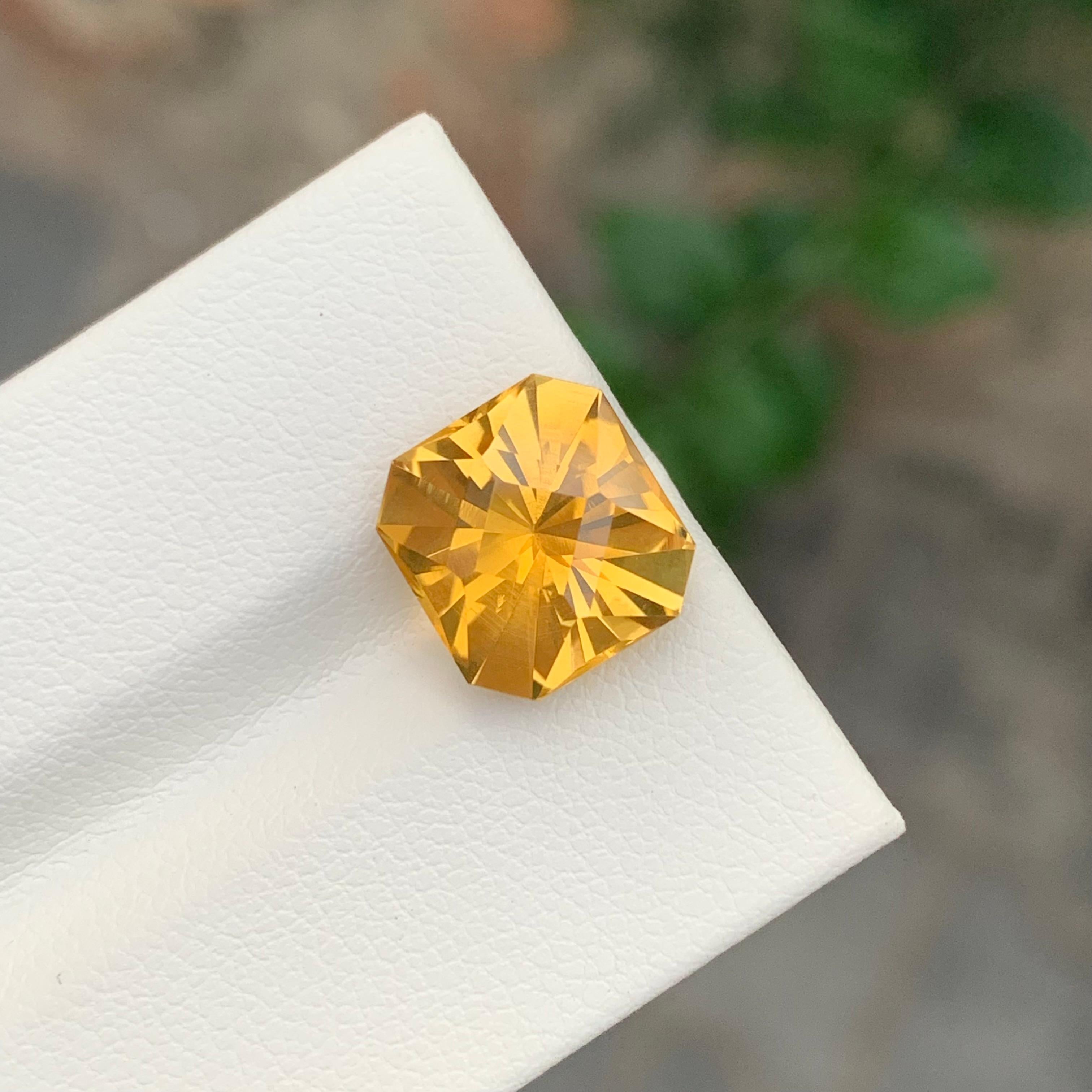 4,75 carati di Citrino giallo sciolto naturale con taglio fantasia In condizioni Nuovo in vendita a Peshawar, PK
