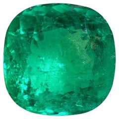 4.75 Carat Vivid Bluish Green Colombian Emerald - Chivor Cushion Cut Gem