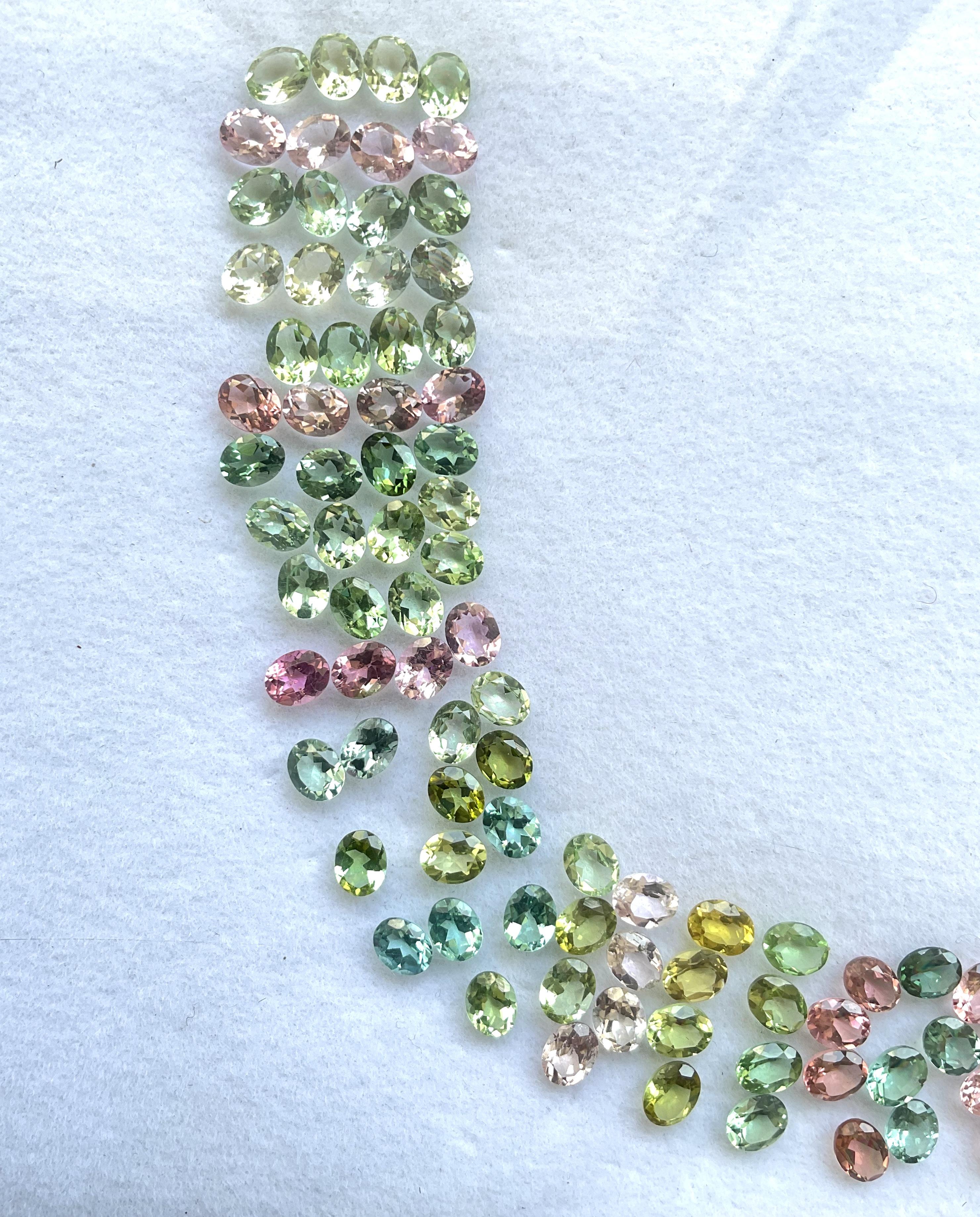 Pierre précieuse - Tourmaline
Poids : 47,55 carats
Forme - Ovale
Taille - 5x7 MM
Pièces - 140