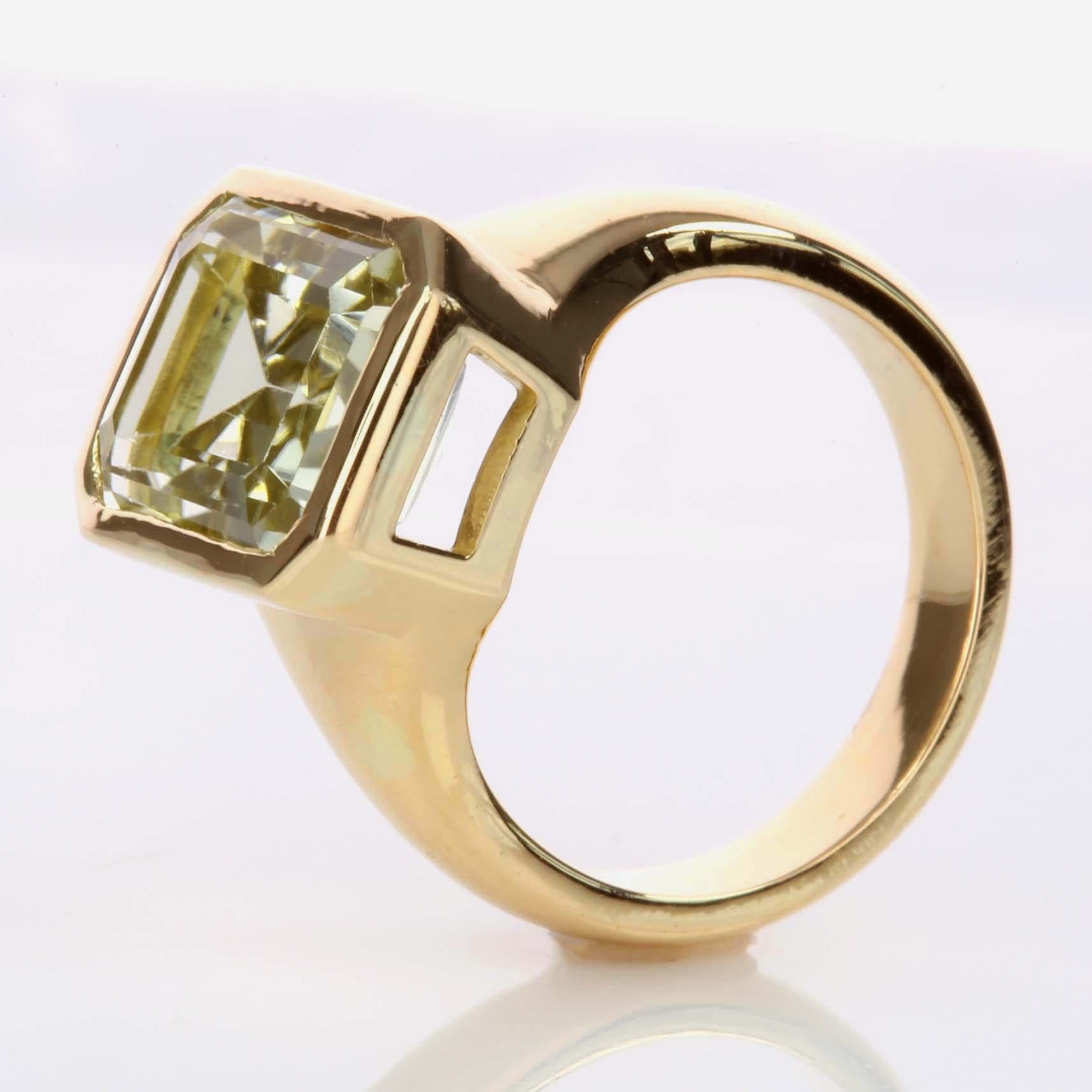 Yellow Tourmaline Pinky Ring

Creator: Carson Gray Jewels
Ring Size: 5
Metal: 18KT Yellow Gold	
Stone: Yellow Tourmaline
Stone Cut: Emerald Cut Step Cut
Weight: 4.75 carats
Style: Statement Ring
Place of Origin: Congo
Period: Modern
Date of