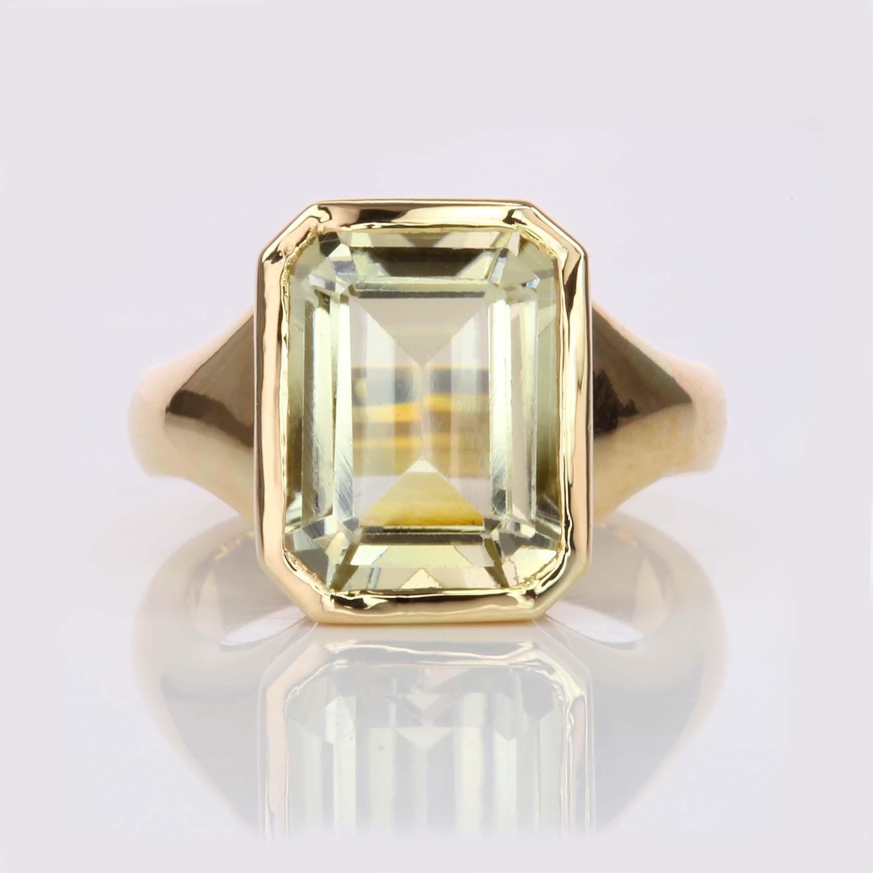 4.75ct Yellow Tourmaline Pinky Ring-Emerald Cut-18KT Gold-GIA Certified-Rare In New Condition For Sale In London, GB