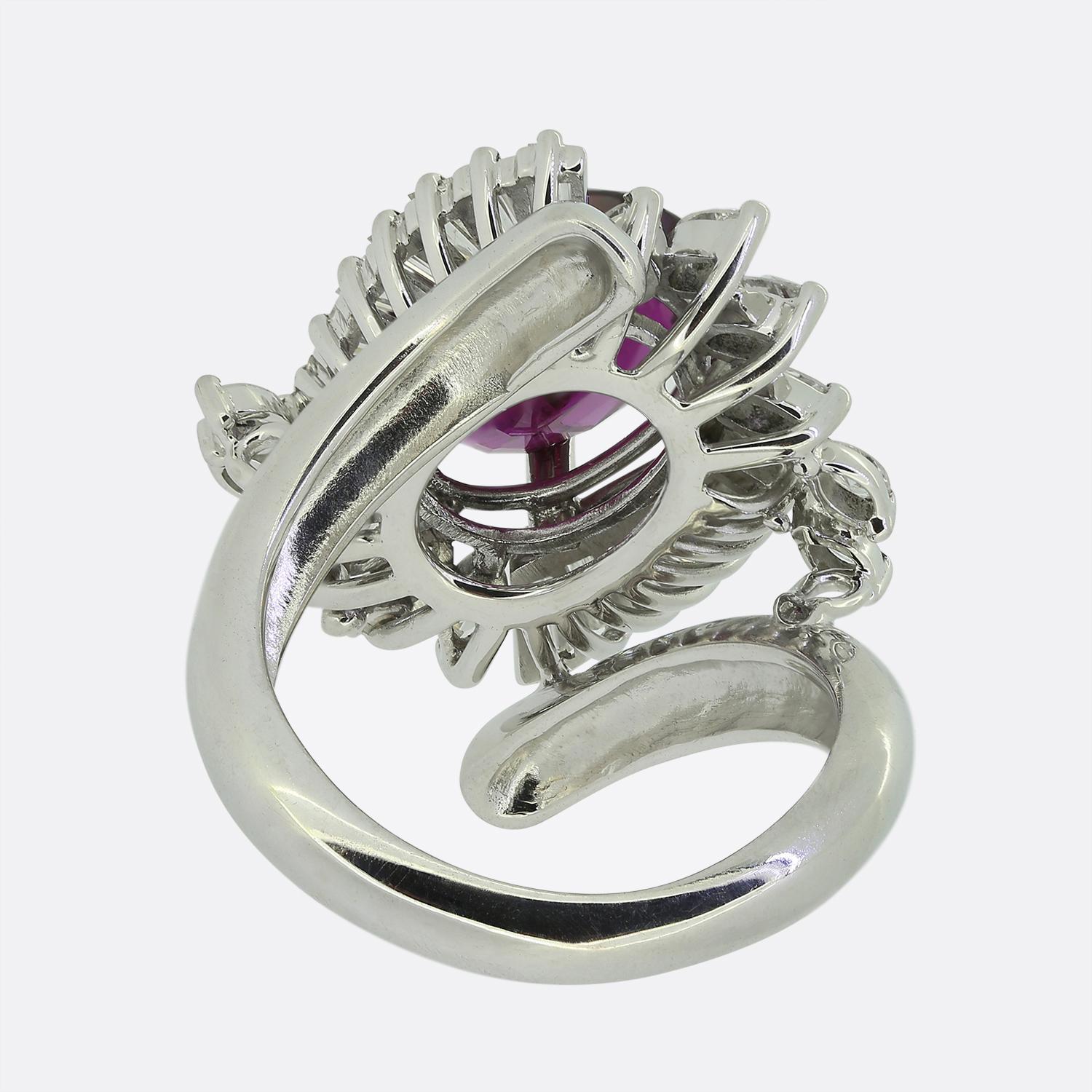 Ring mit 4,76 Karat Rubin und Diamant im Zustand „Gut“ im Angebot in London, GB