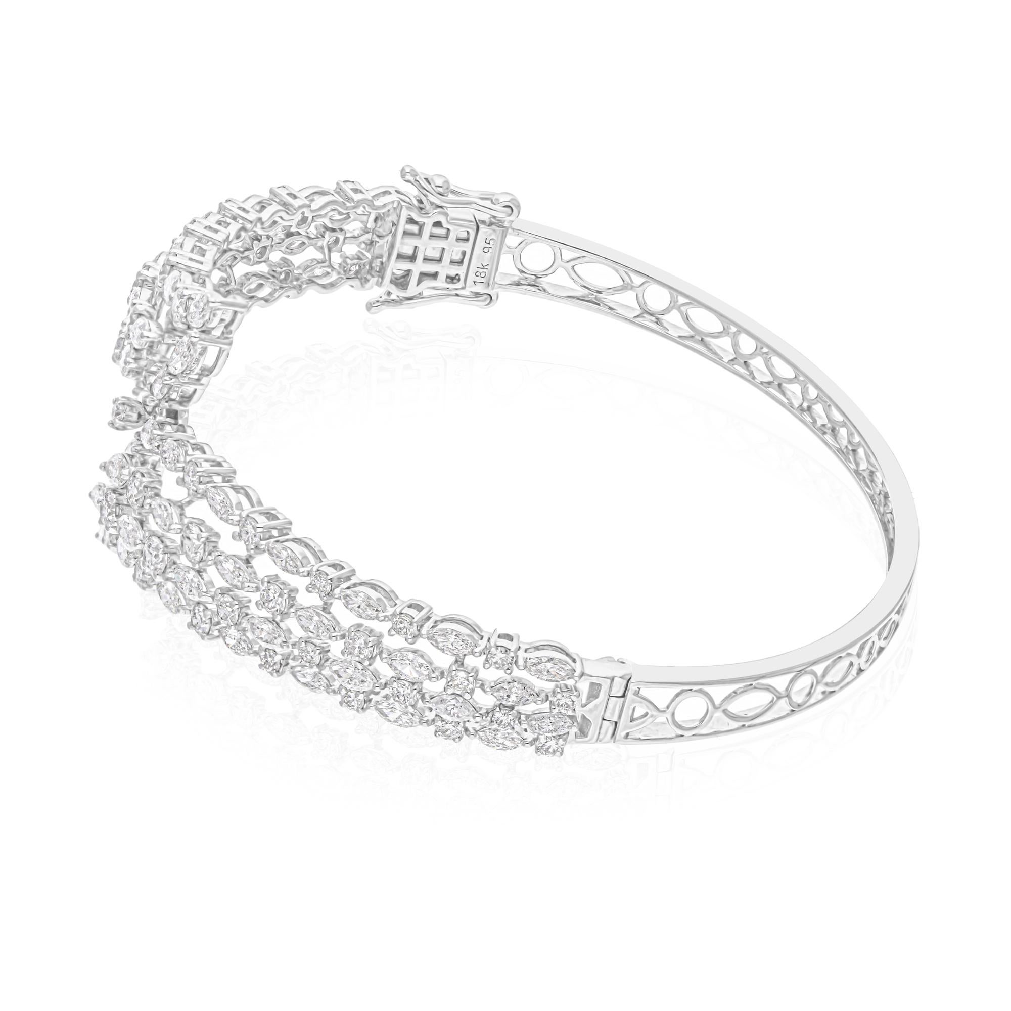 Round Cut 4.76 Carat SI/H Round Brilliant Cut Diamond Bangle Bracelet 18k White Gold For Sale