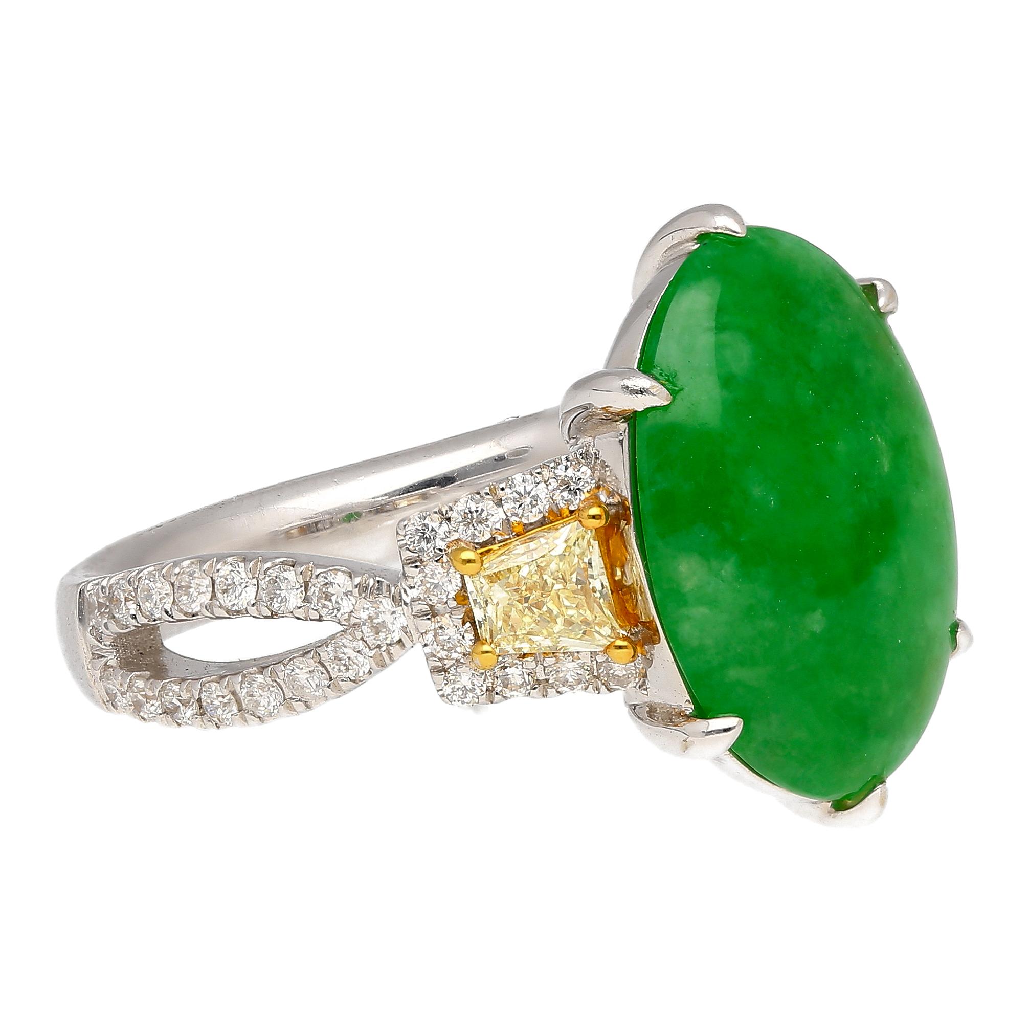 4.76CT Jadeite Jade with Trapezoid Cut Yellow Diamond Side Stone Ring in 18KW  In New Condition For Sale In Miami, FL