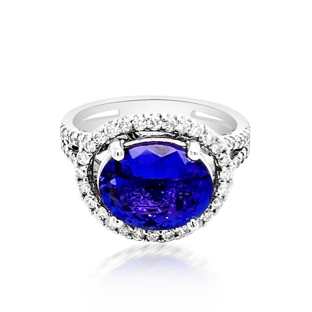  14K W/G NATURAL CEYLON BLUE SAPPHIRE RING :5.67GRAM /NATURAL CEYLON BLUE SAPPHIRE :4.76CT/DIAMANT:0.55CT/#GVR1357
