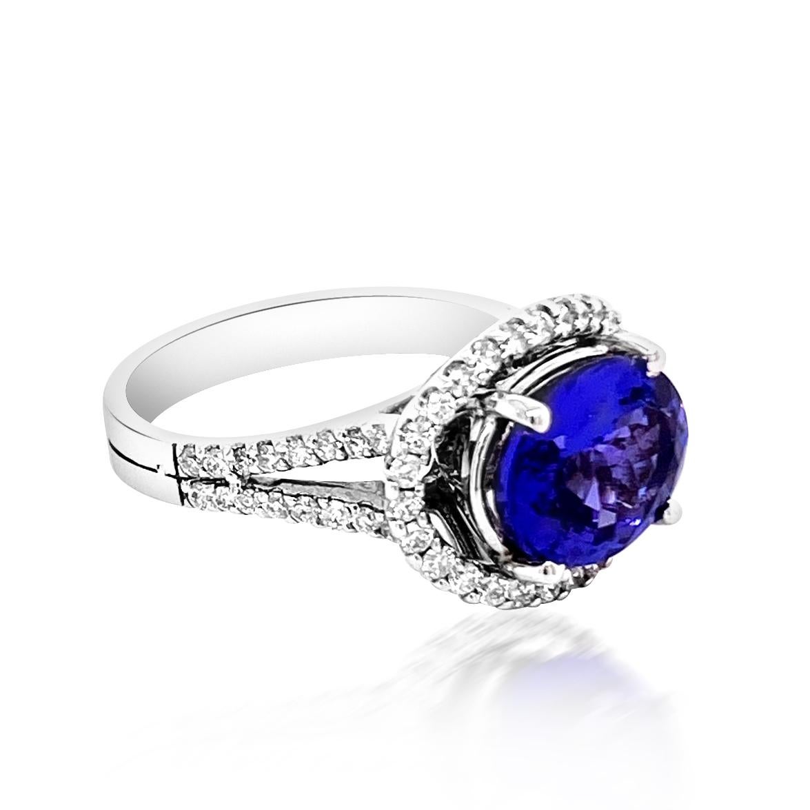 Ring mit 4,76 Karat natürlichem blauem Ceylon Saphir, 14 Karat mit G im Zustand „Neu“ im Angebot in LA, CA