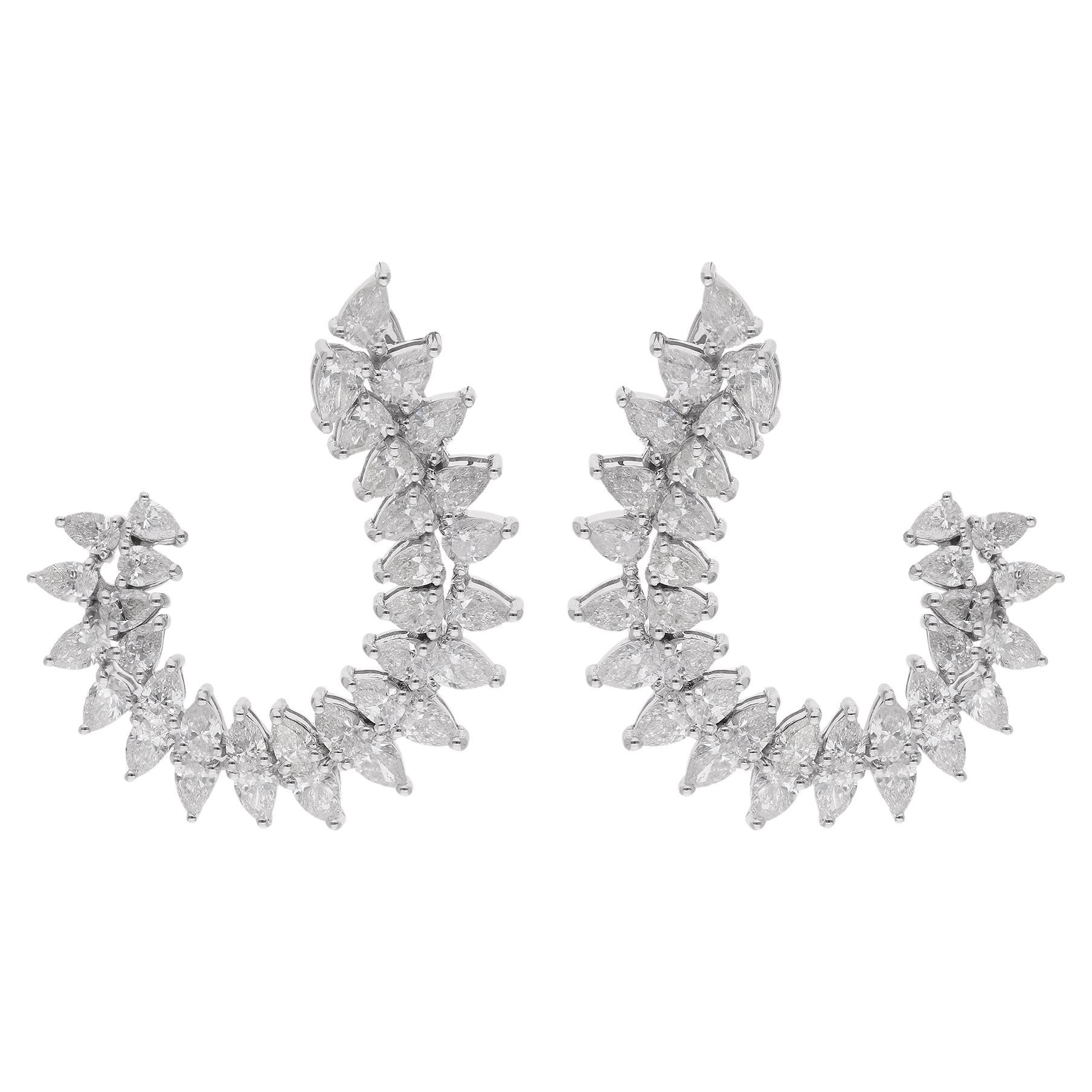 Boucles d
oreilles à pointes en or blanc 14 carats avec diamants taille poire de 4,77 carats, fabrication artisanale