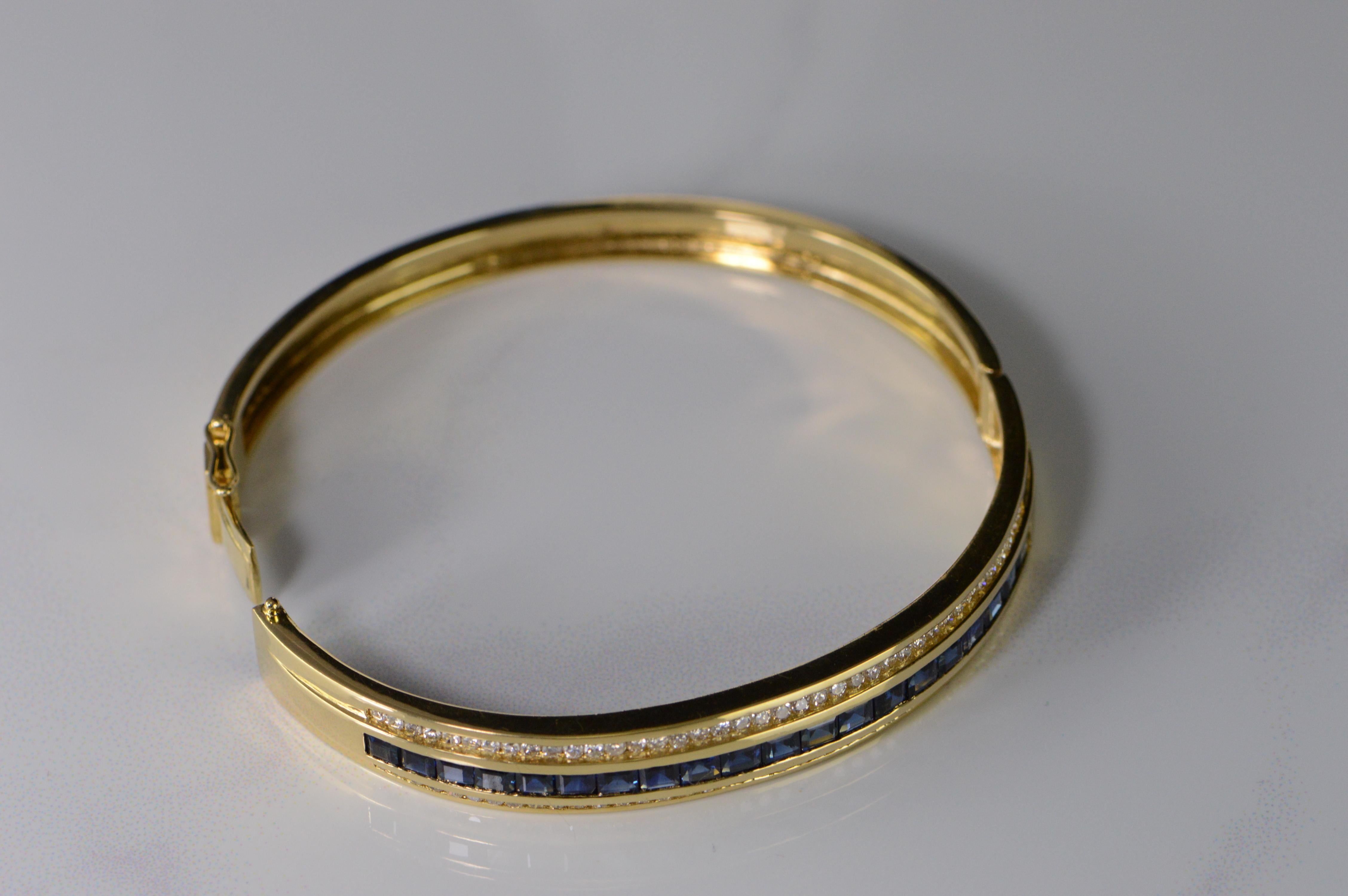 4.77 Carat Sapphire Diamond Gold Bangle Bracelet In Excellent Condition In Frederick, MD