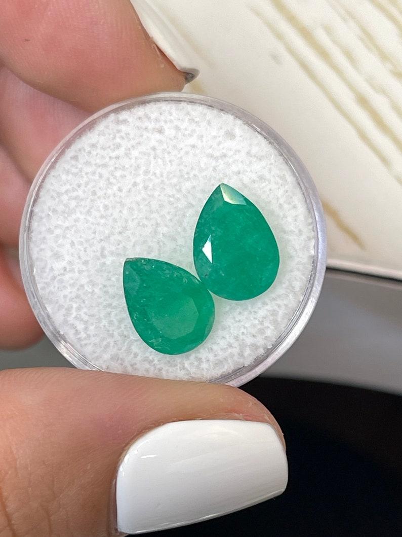 4.77tcw 11x8 Matching Colombian Emeralds - Pear-Cut Earthy Loose Gems In New Condition For Sale In Jupiter, FL