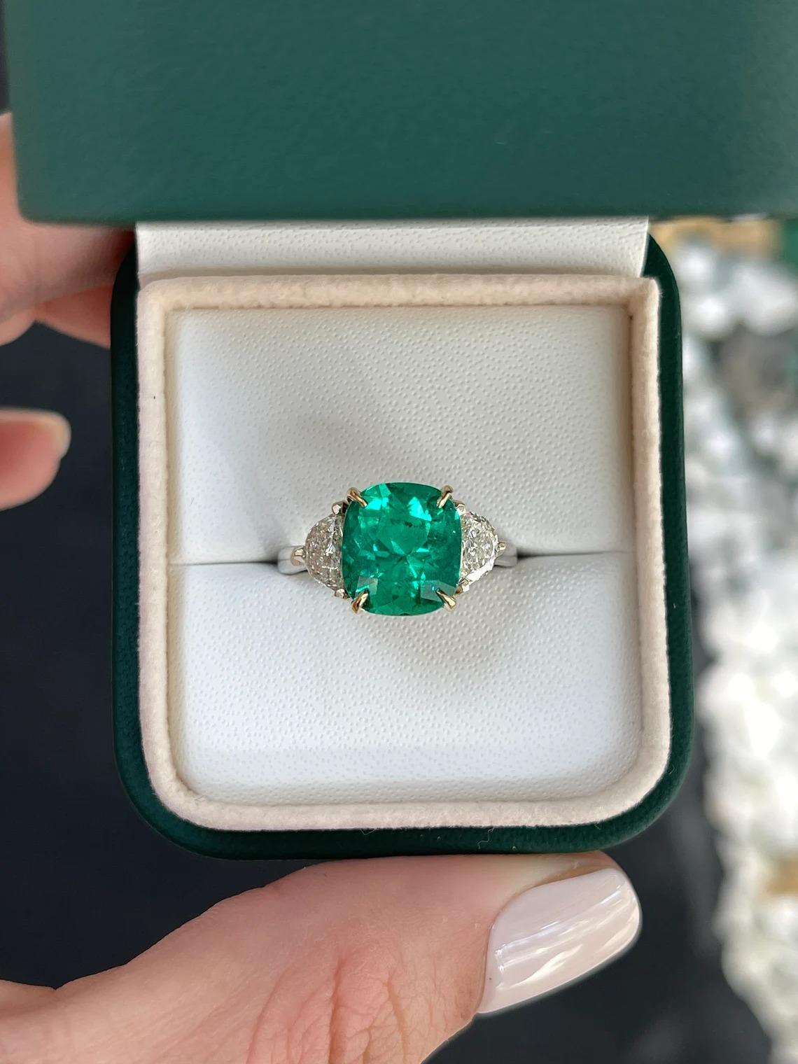 Modern 4.77tcw 18K AAA+ Colombian Cushion Cut Emerald & Half Moon Diamond 3 Stone Ring For Sale