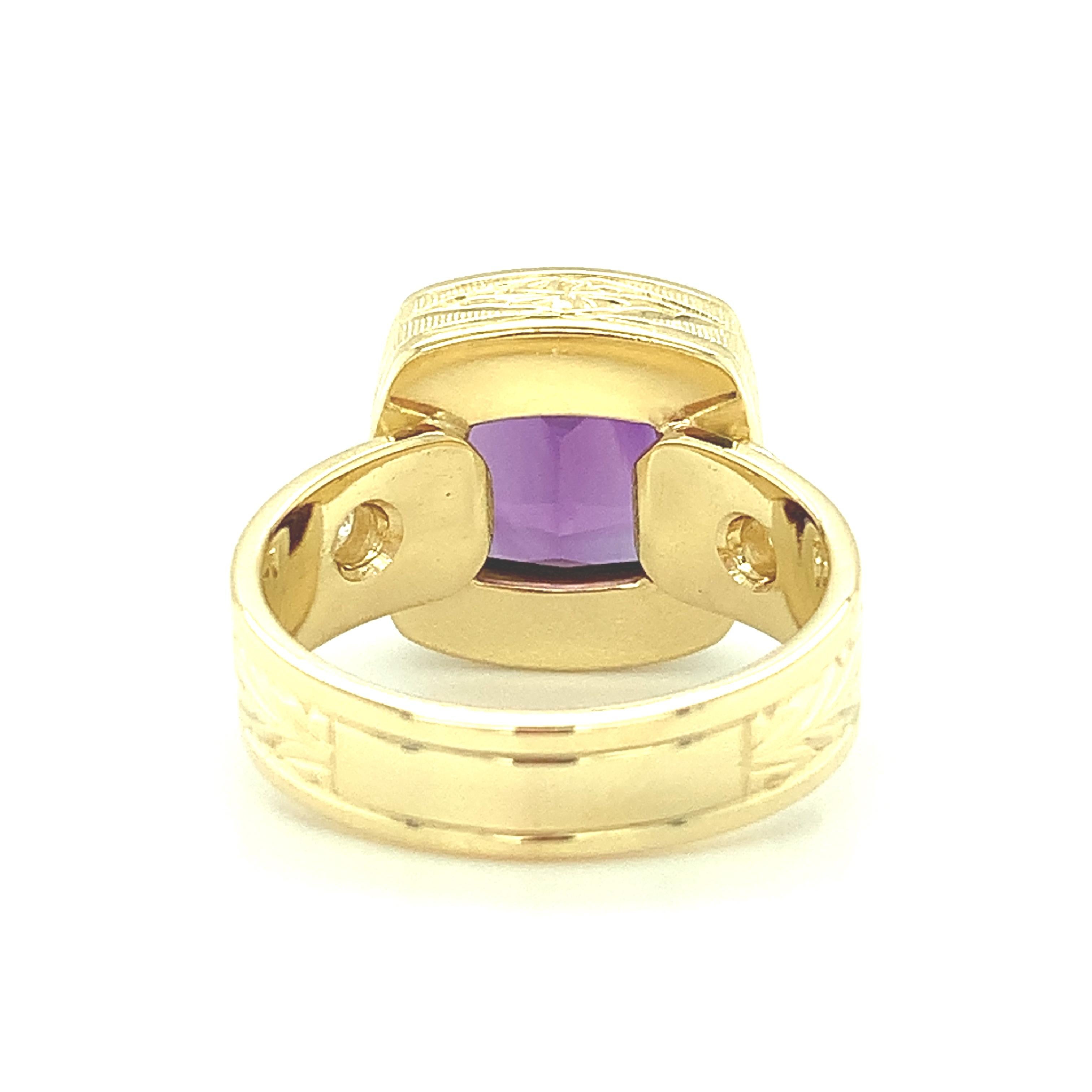 Artisan 4.78 Carat Amethyst Square Cushion and 18k Yellow Gold Engraved Band Ring For Sale