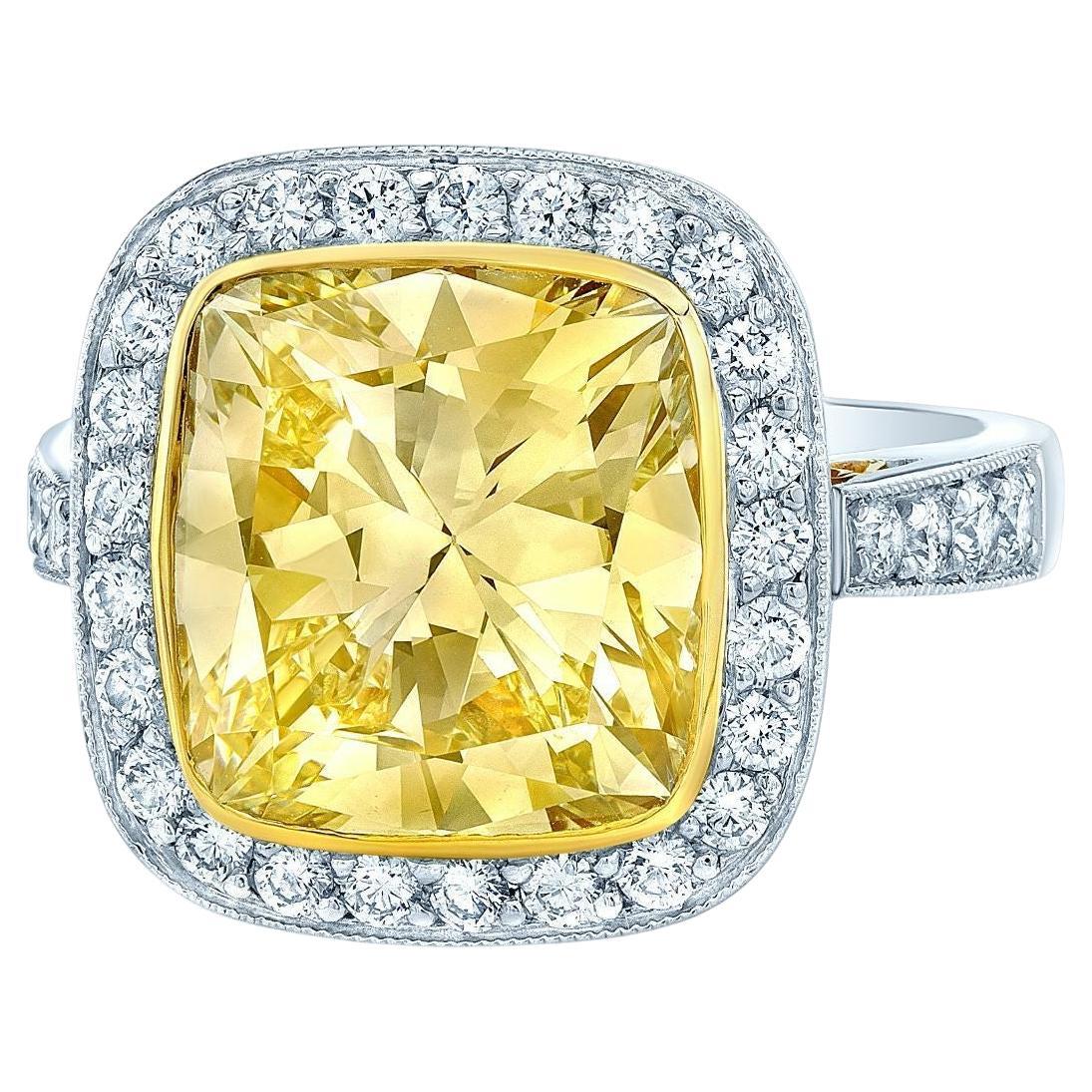 Bague de fiançailles fantaisie en platine jaune clair de 4,78 carats et or jaune 18 carats en vente