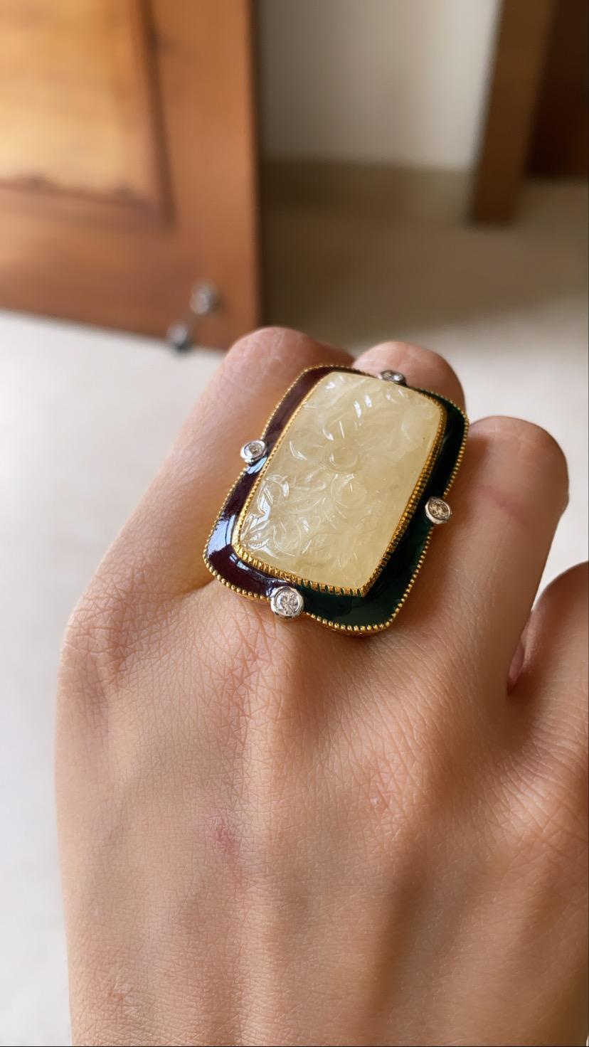 Women's or Men's 47.80 Carat Yellow Sapphire Ring Set in 18 Karat Gold with Diamond and Enamel