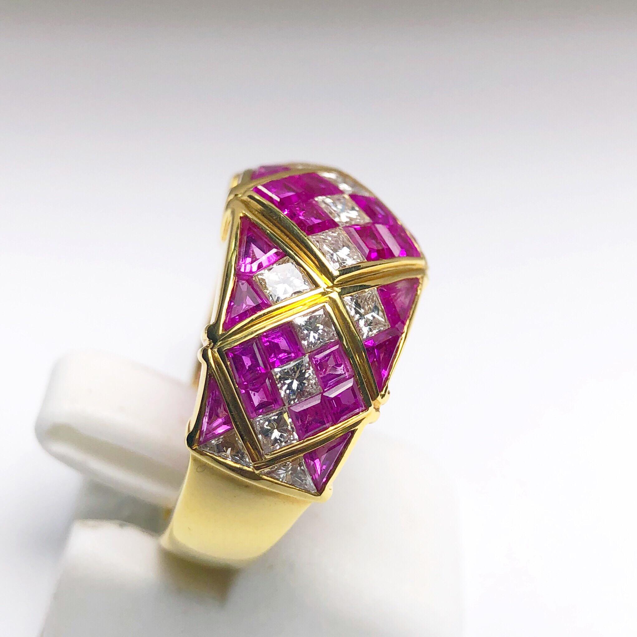 4.78Ct. Pink Sapphire and 1.20Ct. Diamond Harlequin Pattern 18Kt Gold Band Ring For Sale 1