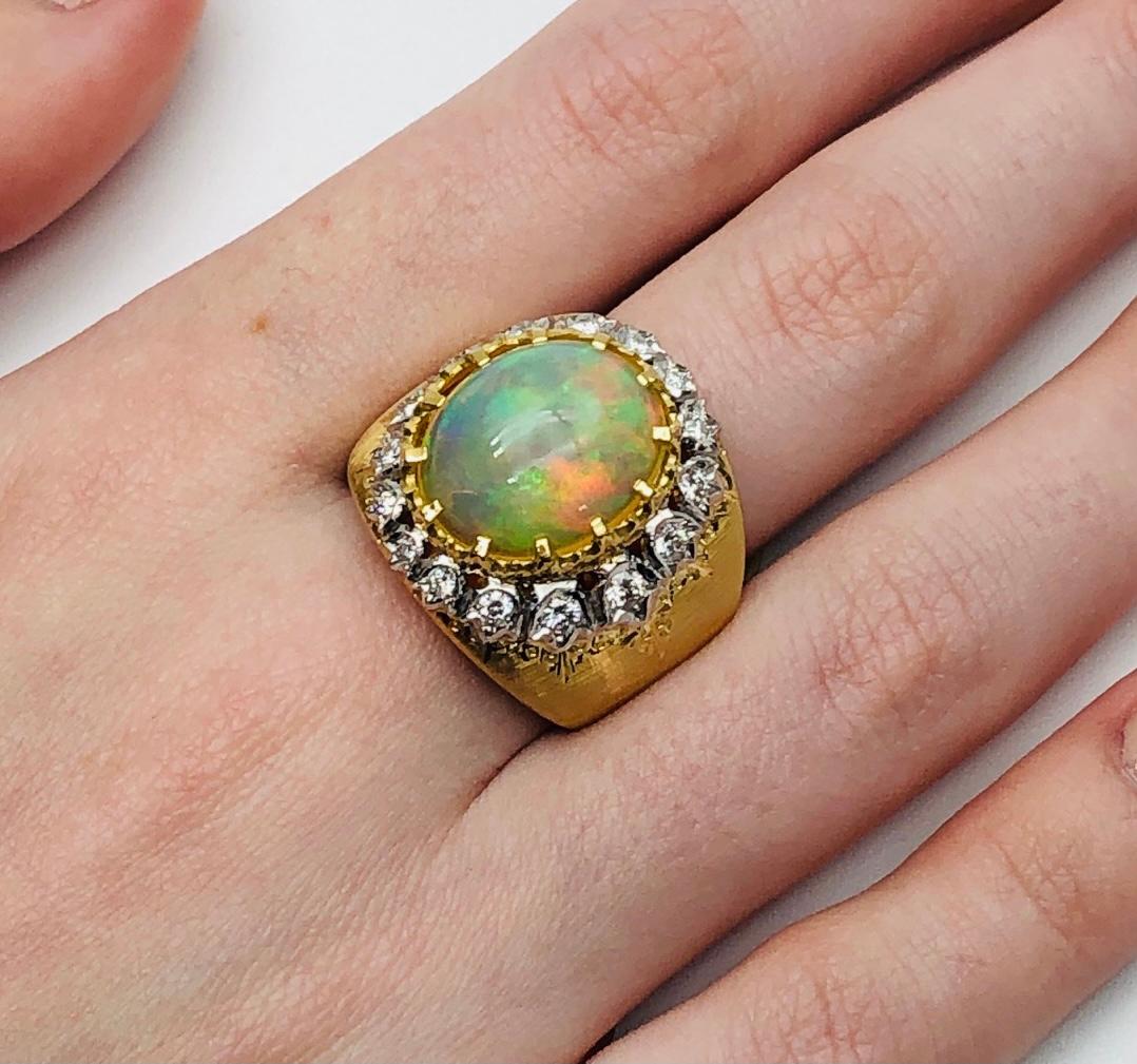 4.79 Carat Opal and Diamond Florentine Style Ring in 18k Yellow and White Gold  In New Condition For Sale In Los Angeles, CA