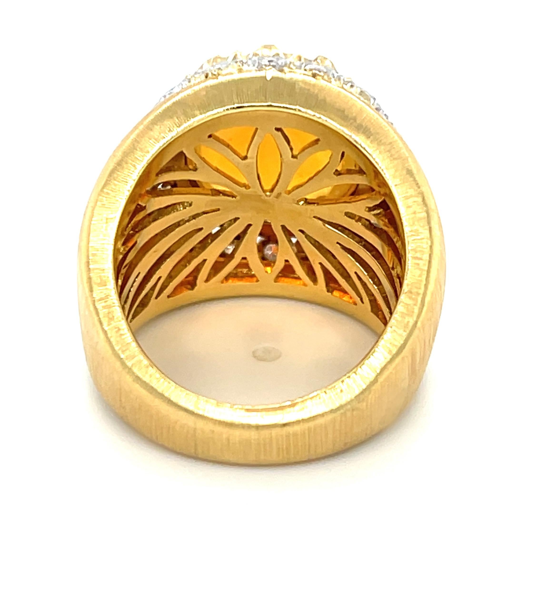 gold band ring