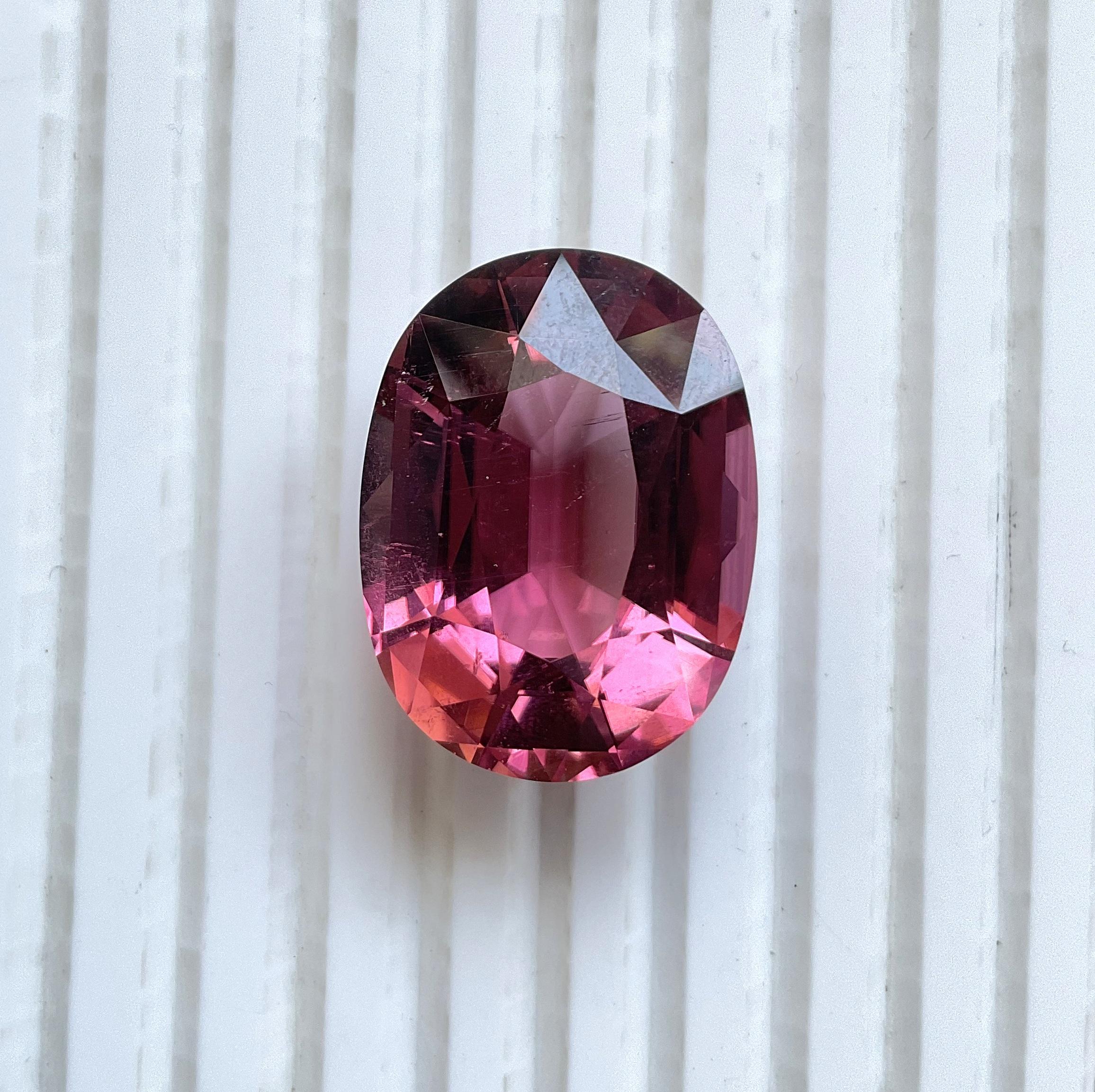 47.94 Carats Top Quality Tourmaline Oval Cut Stone Fine Jewelry Natural Gemstone In New Condition In Jaipur, RJ