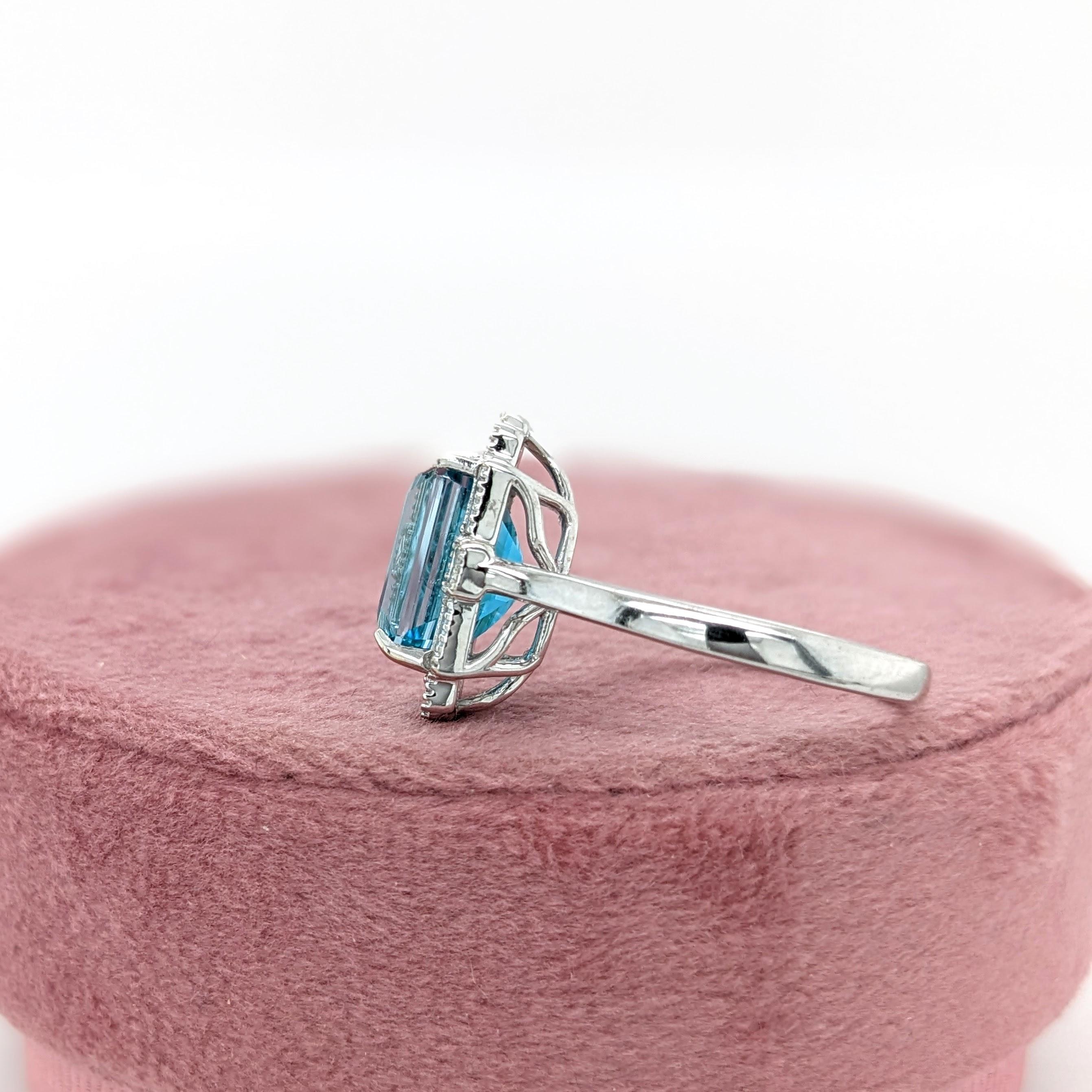 4,7 Karat Blauer Zirkon-Ring mit Steinmetz-Diamanten aus massivem 14 Karat Weißgold  EM 11x6 (Smaragdschliff)