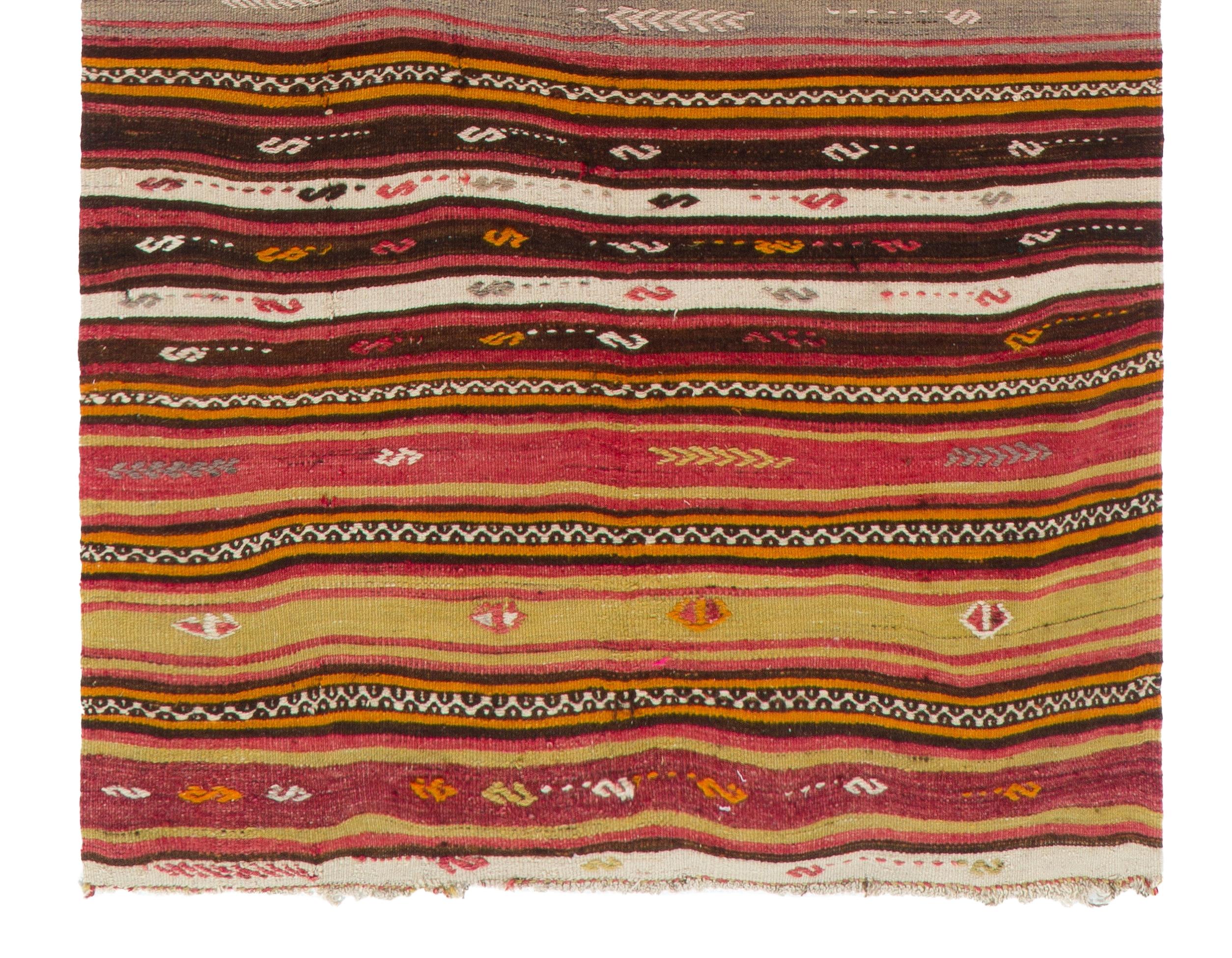 Kilim turco tejido a mano de rayas vintage de 4,7x11 pies. Alfombra de tejido plano, 100% lana Tejido a mano en venta