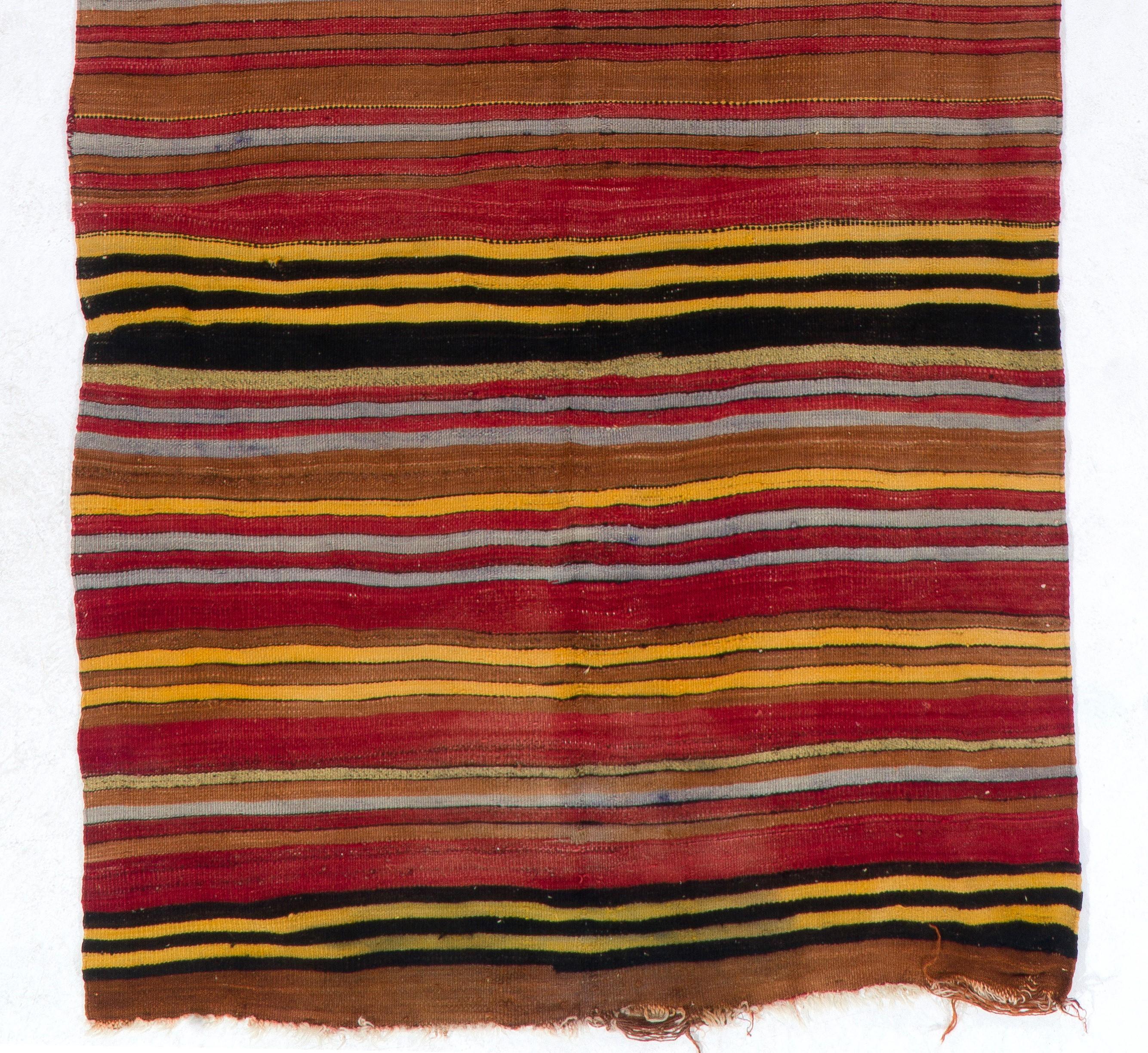 4,6x11.2 Ft Bunt gestreifter handgewebter türkischer Kelim 'Flat Weave' (Handgewebt) im Angebot