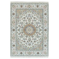 4'7 "x6'8" Blanco Polvo, Diseño Nain, 250 KPSI, Alfombra Anudada a Mano 100% Lana