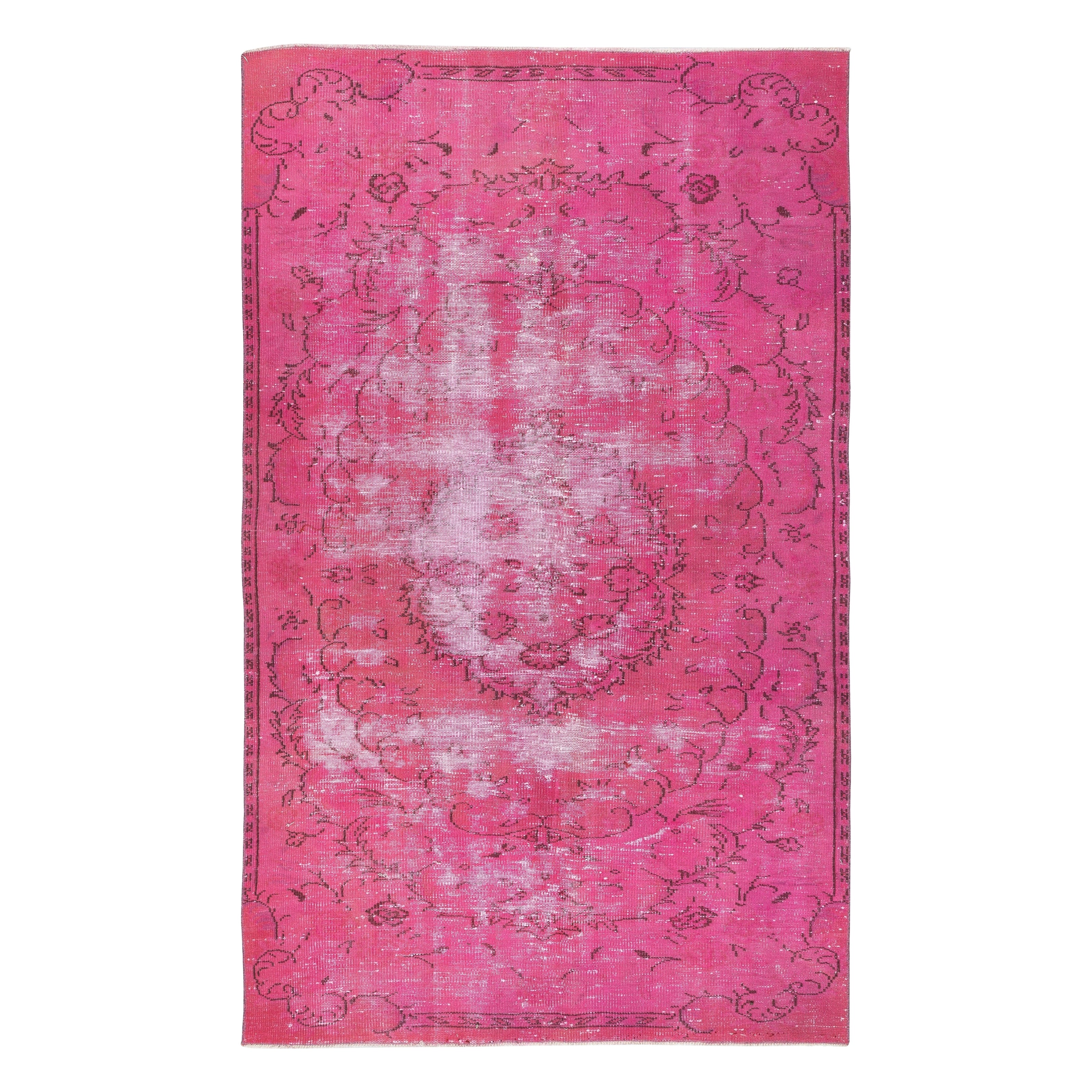 4.7x7.7 Ft Distressed Pink Vintage Rug für moderne Innenräume. Handgefertigt in der Türkei