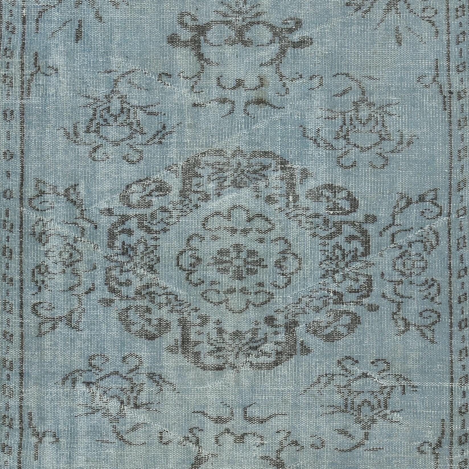 Noué à la main 4.7x8.4 Ft Light Blue Color Handmade Turkish Wool Area Rug for Modern Interiors (Tapis de laine turque fait à la main pour les intérieurs modernes) en vente