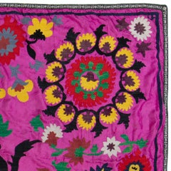 4,7x9 Ft Seidenstickerei-Wandteppich in rosa Farbe, Vintage Pictorial-Wandteppich