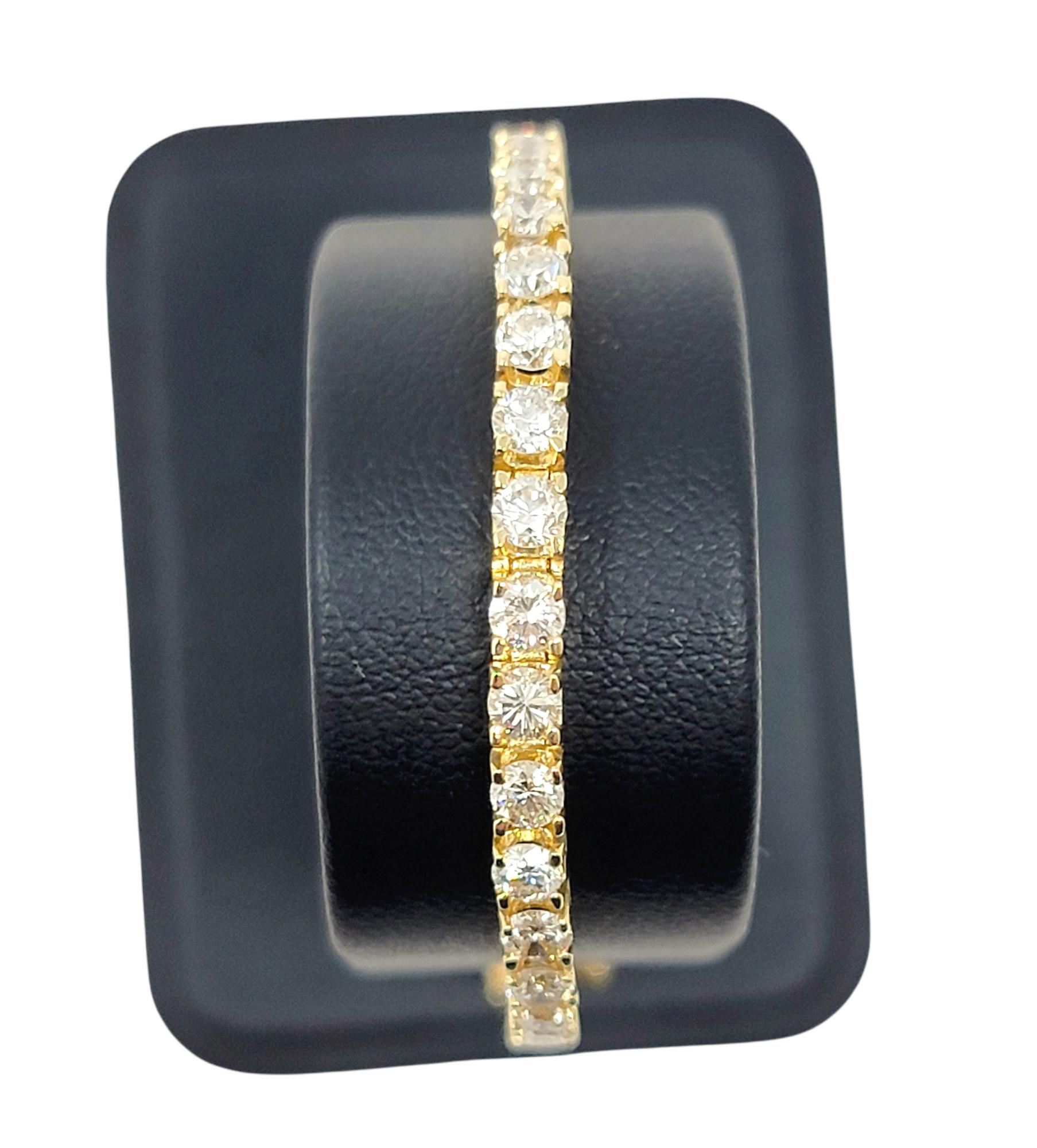 Bracelet tennis en or jaune 14 carats avec diamants brillants ronds de 4,8 carats au total en vente 3