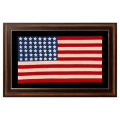 48-Sterne gehäkelte amerikanische Flagge, mit schönen, auffälligen Farben, ca. 1941-1945