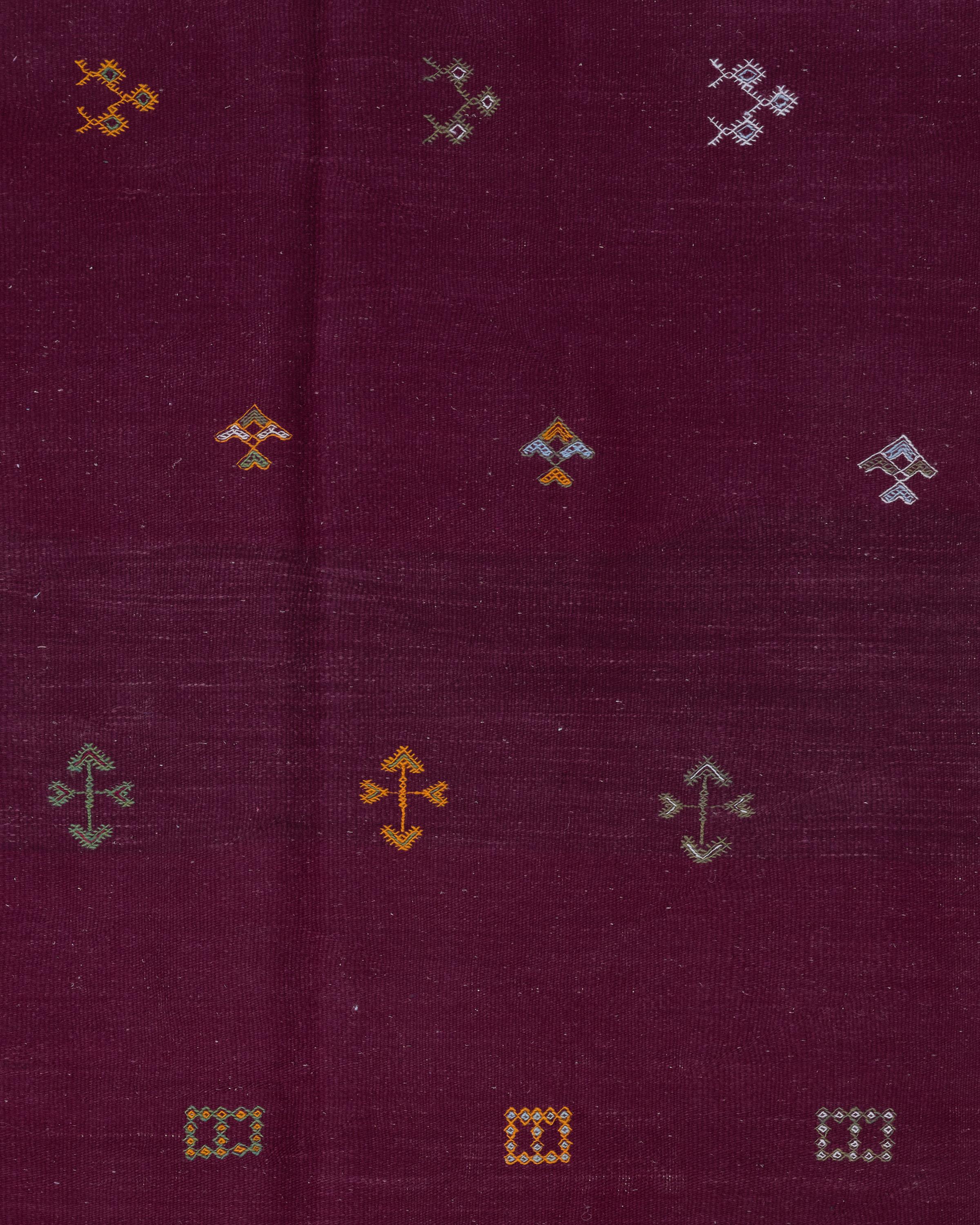 4’8” x 8’5 1/2” Calla Multicolor, Purple Handmade Moroccan Wool Kilim Rug Marroquí en venta