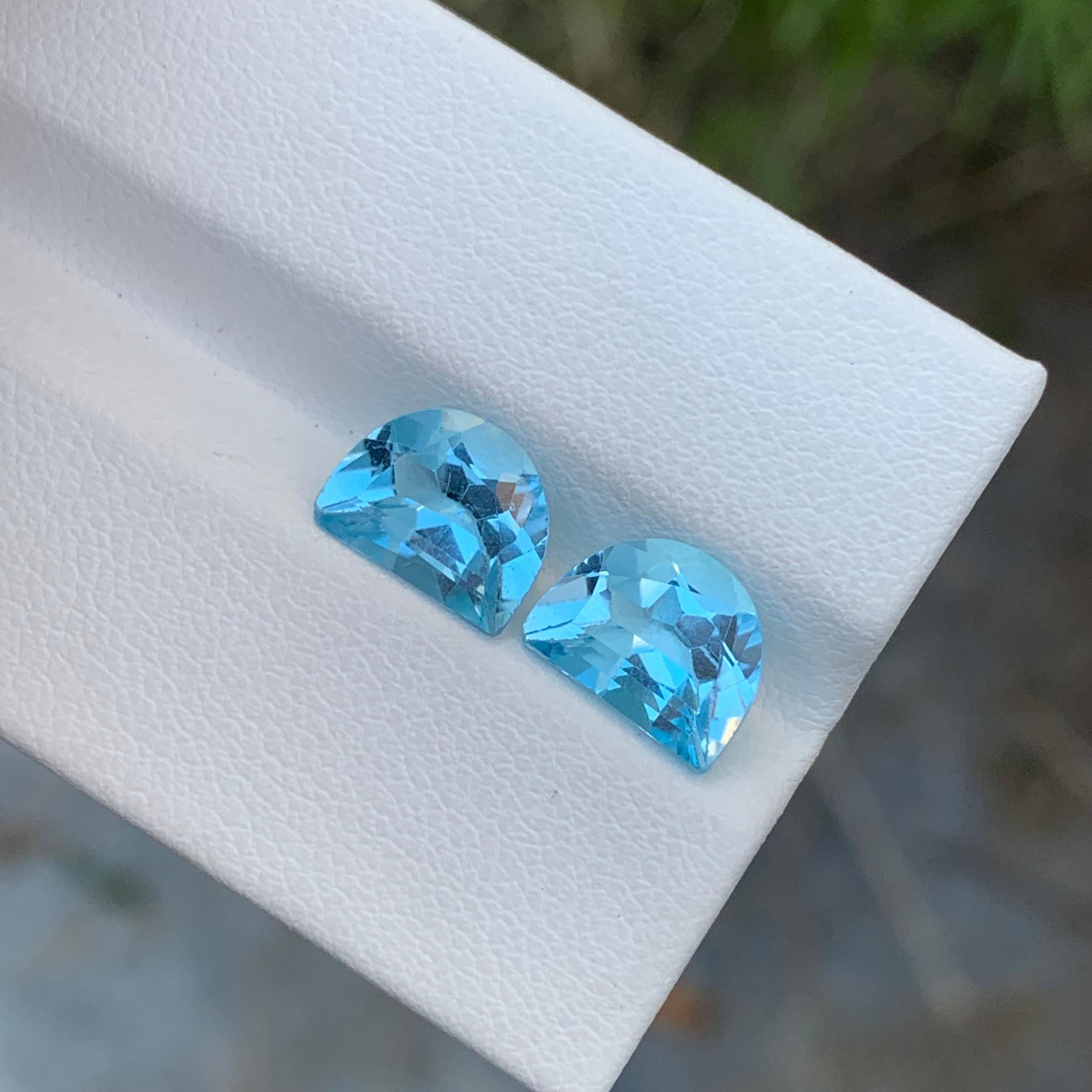 Arts and Crafts 4.80 Carat Adorable Loose Blue Topaz Pair Carving For Earrings  For Sale