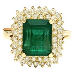4.80 Carat Natural Emerald 18 Karat Solid Yellow Gold Diamond Ring