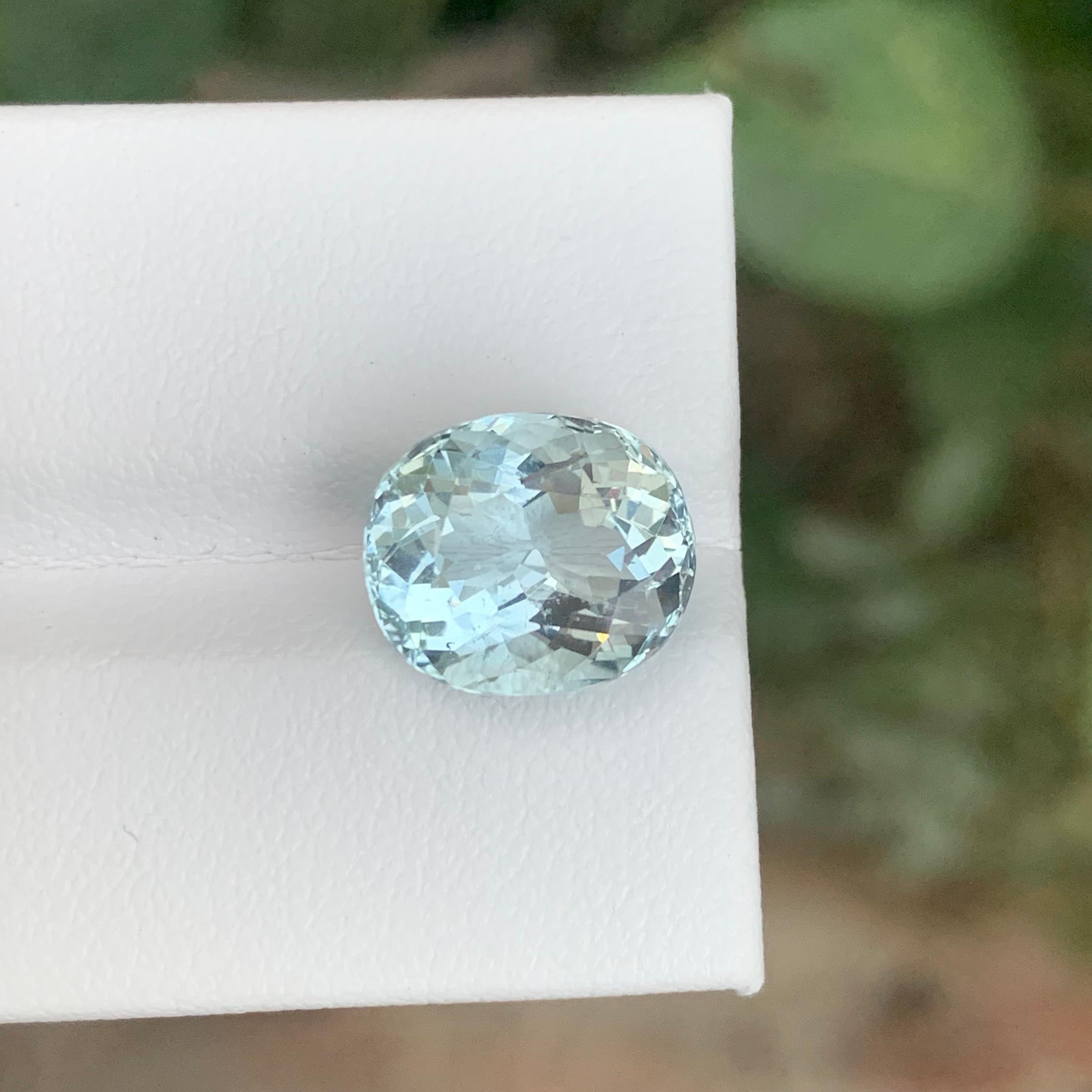 4,80 Karat Natürlicher loser Aquamarin Ovalform Edelstein im Zustand „Neu“ im Angebot in Peshawar, PK