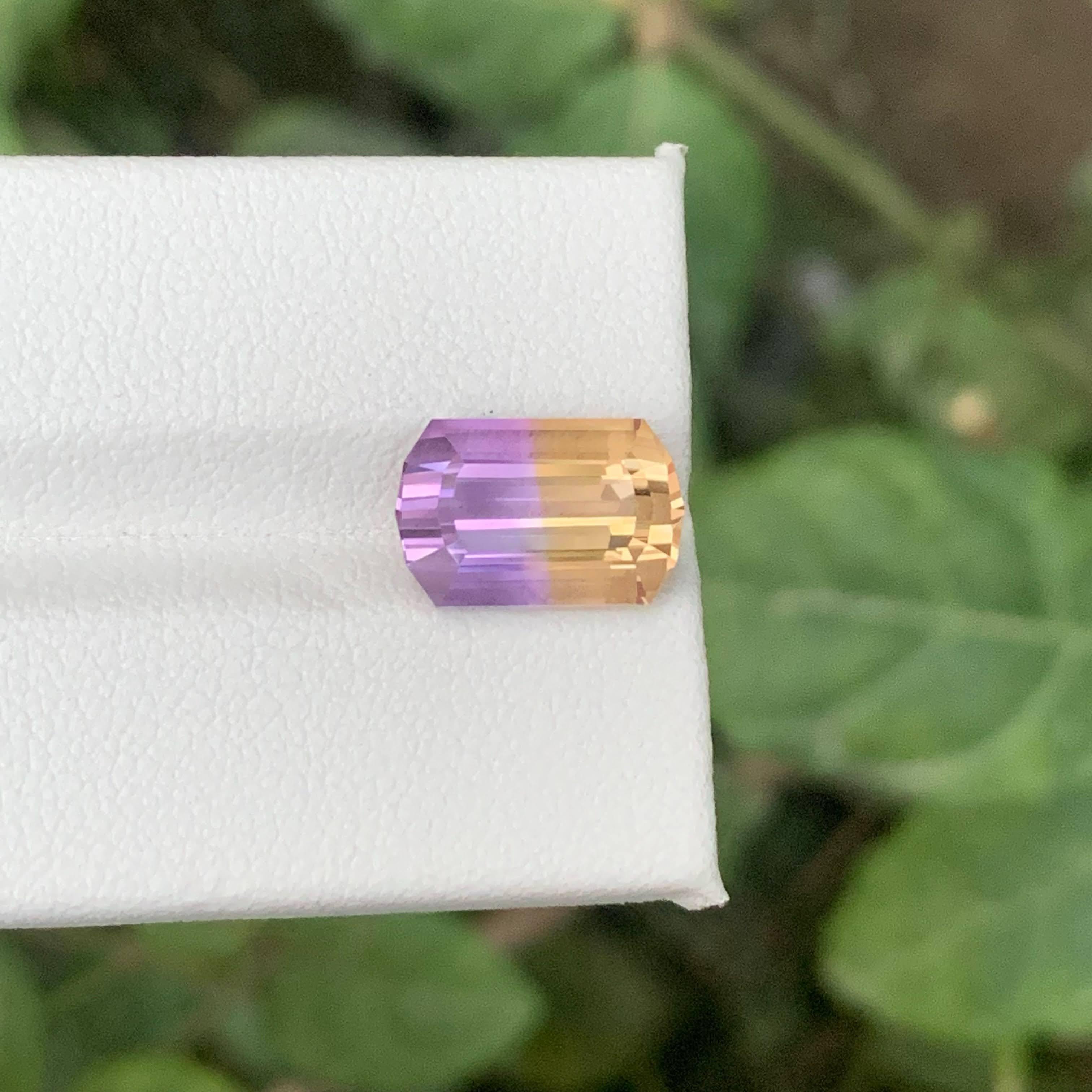 Modern 4.80 Carat Natural Loose Bi Color Ametrine Stone Emerald Cut Bolivian Gemstone For Sale