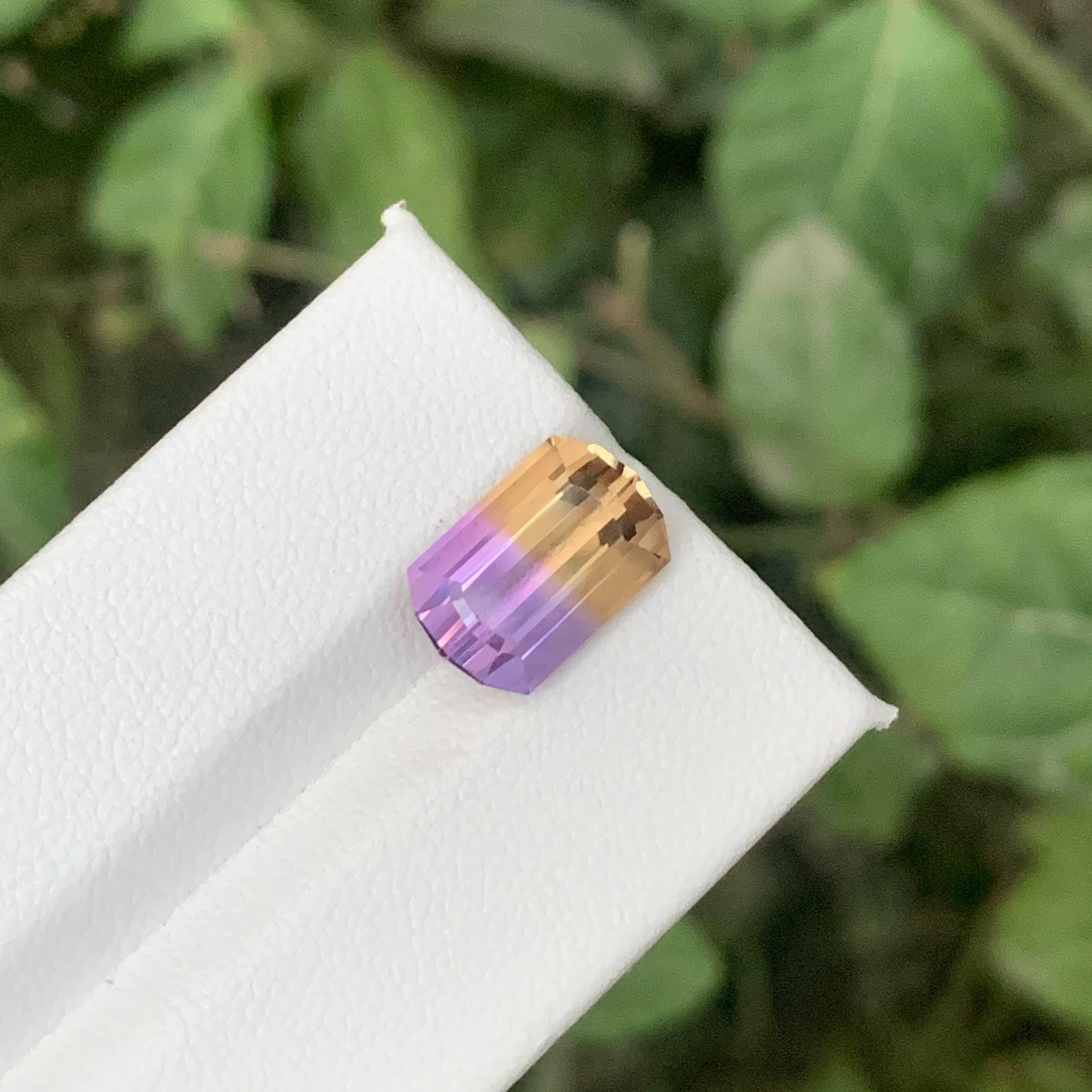 4.80 Carat Natural Loose Bi Color Ametrine Stone Emerald Cut Bolivian Gemstone In New Condition For Sale In Bangkok, TH