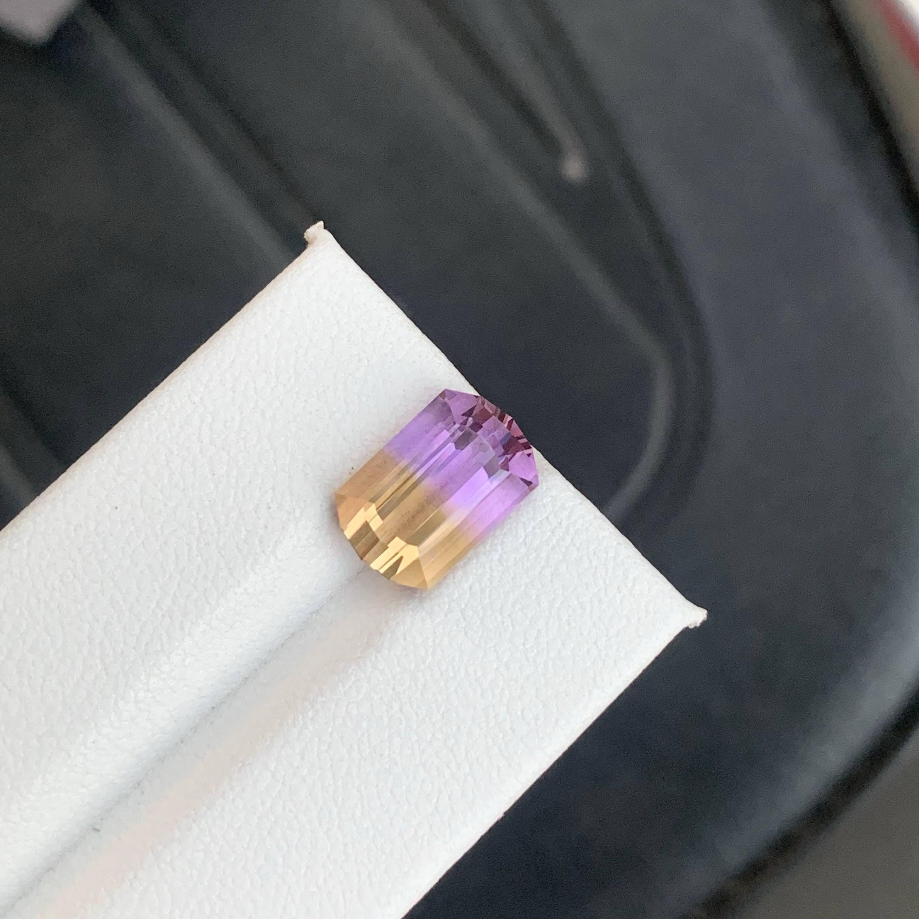 4.80 Carat Natural Loose Bi Color Ametrine Stone Emerald Cut Bolivian Gemstone For Sale 1