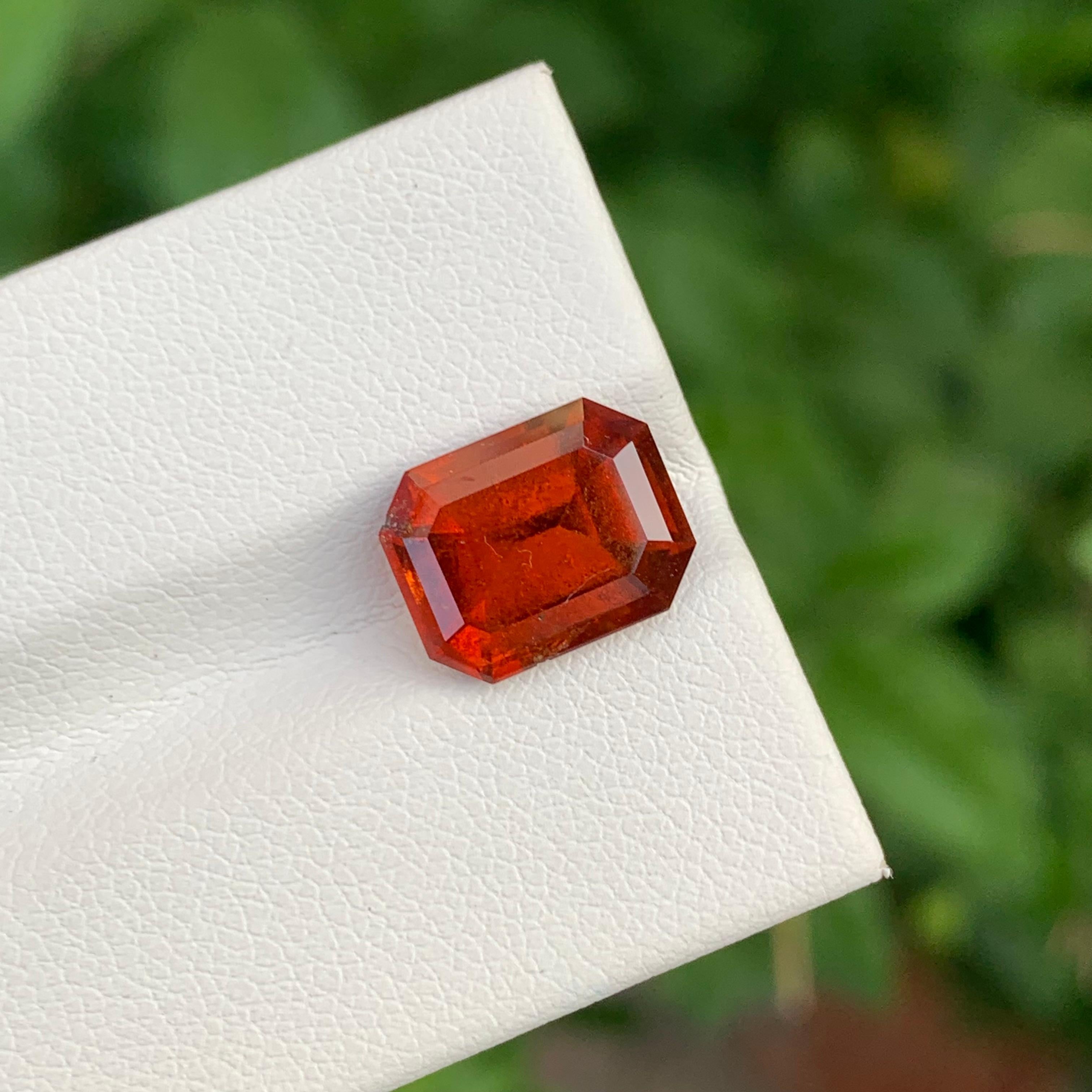 Loose Hessonite Garnet

Weight: 4.80 Carats
Dimension: 11 x 8.7 x 5.8 Mm
Origin: Africa
Shape: Emerald 
Color: Smoky Orange
Treatment: Non
Certificate: On Demand

Hessonite garnet, also known as 