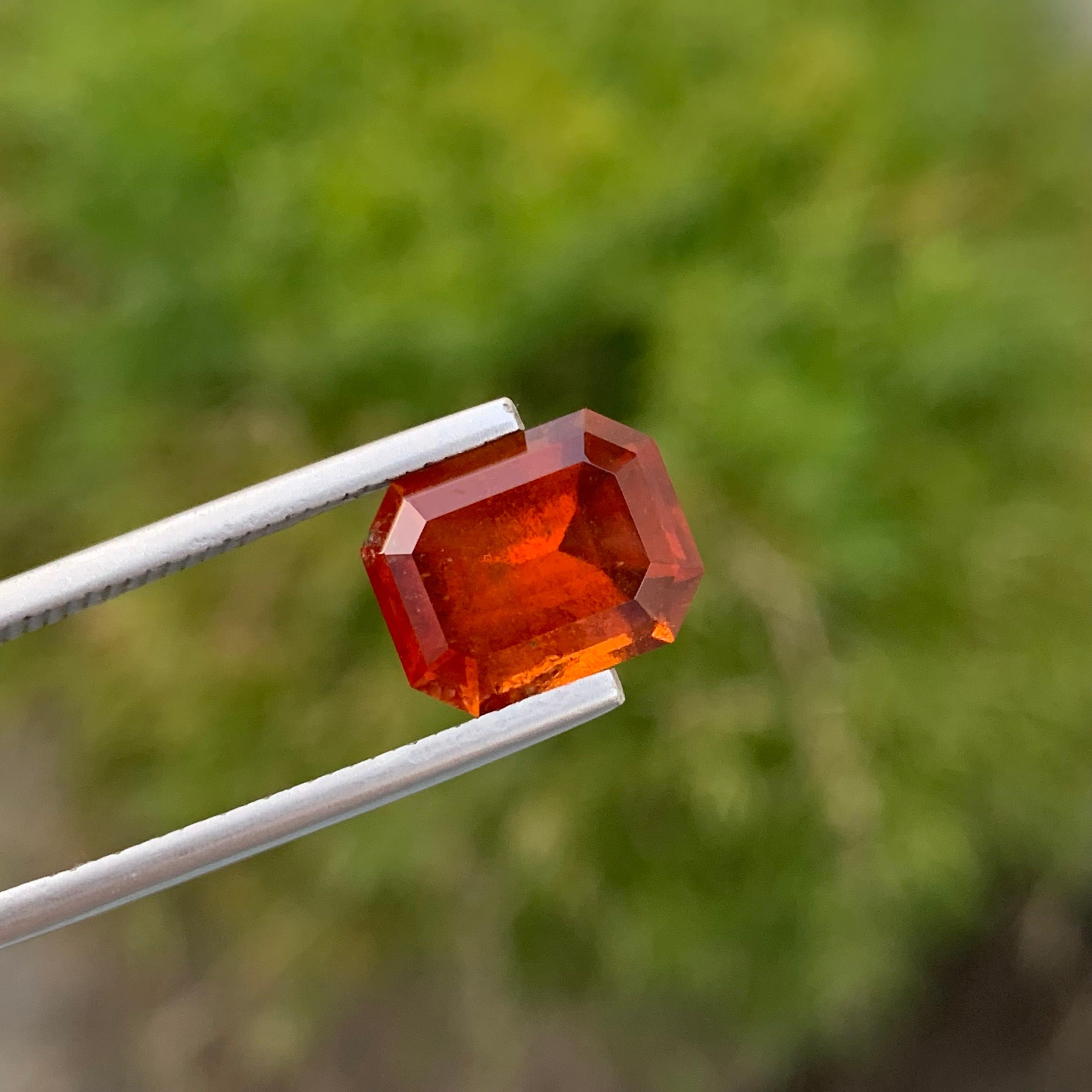 4.80 Carat Natural Loose Spessartine Garnet Emerald Shape Gem For Jewellery  For Sale 7