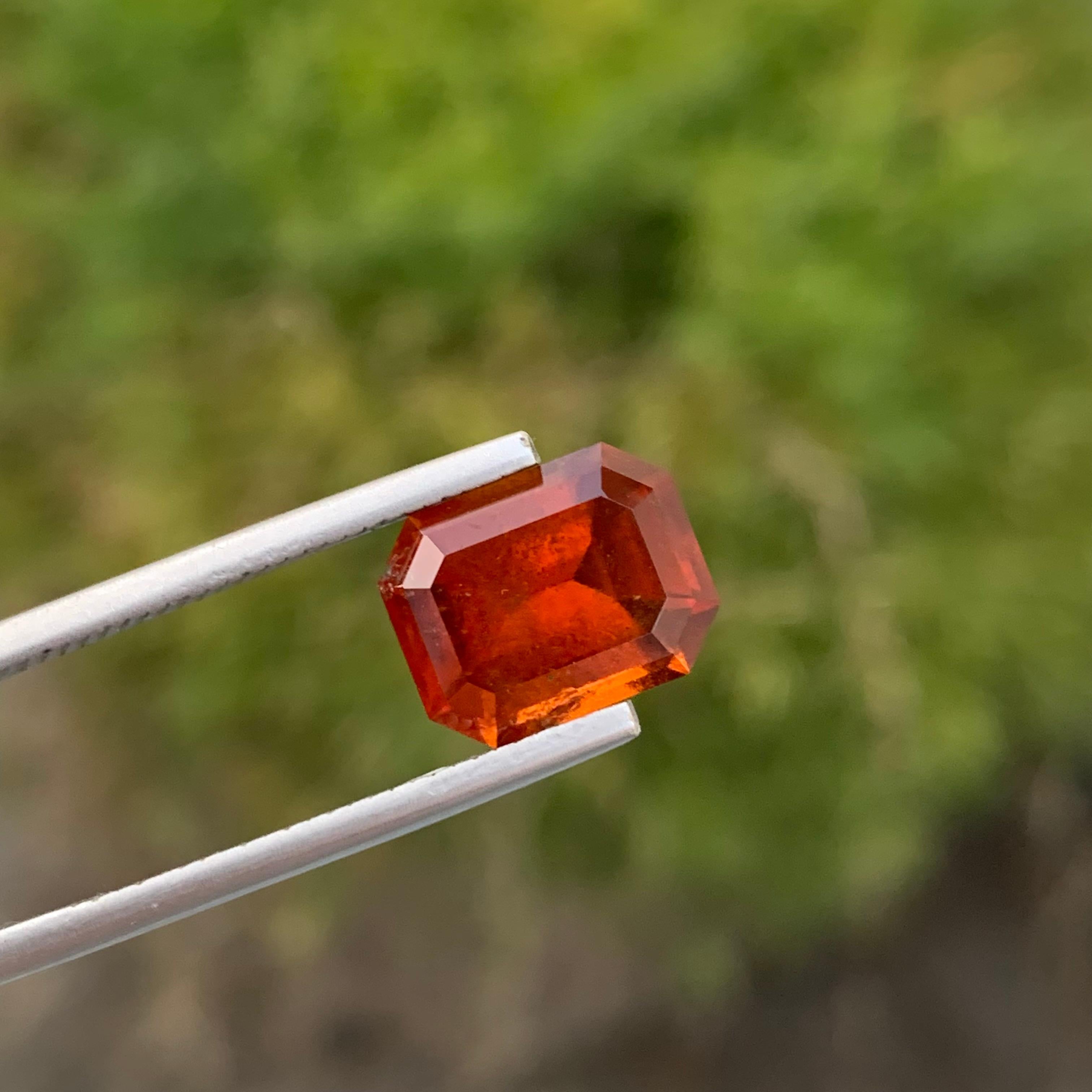 Emerald Cut 4.80 Carat Natural Loose Spessartine Garnet Emerald Shape Gem For Jewellery For Sale